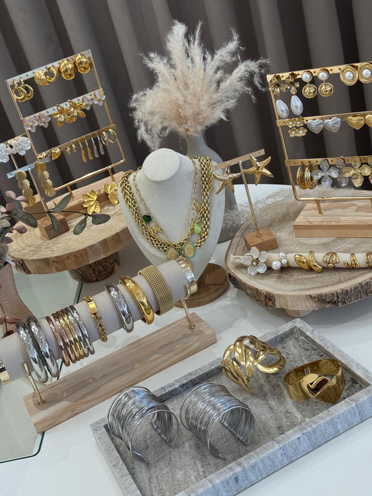 Bijoux in acciaio inossidabile: il trend accessibile che non conosce stagioni