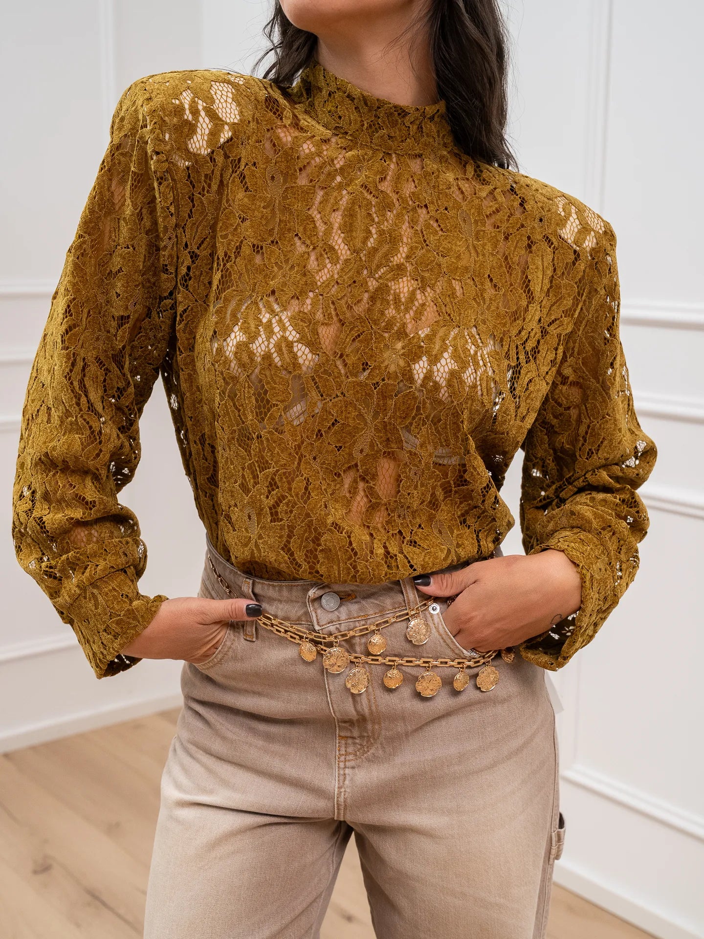 Camicia in pizzo floccato olio - HaveOne
