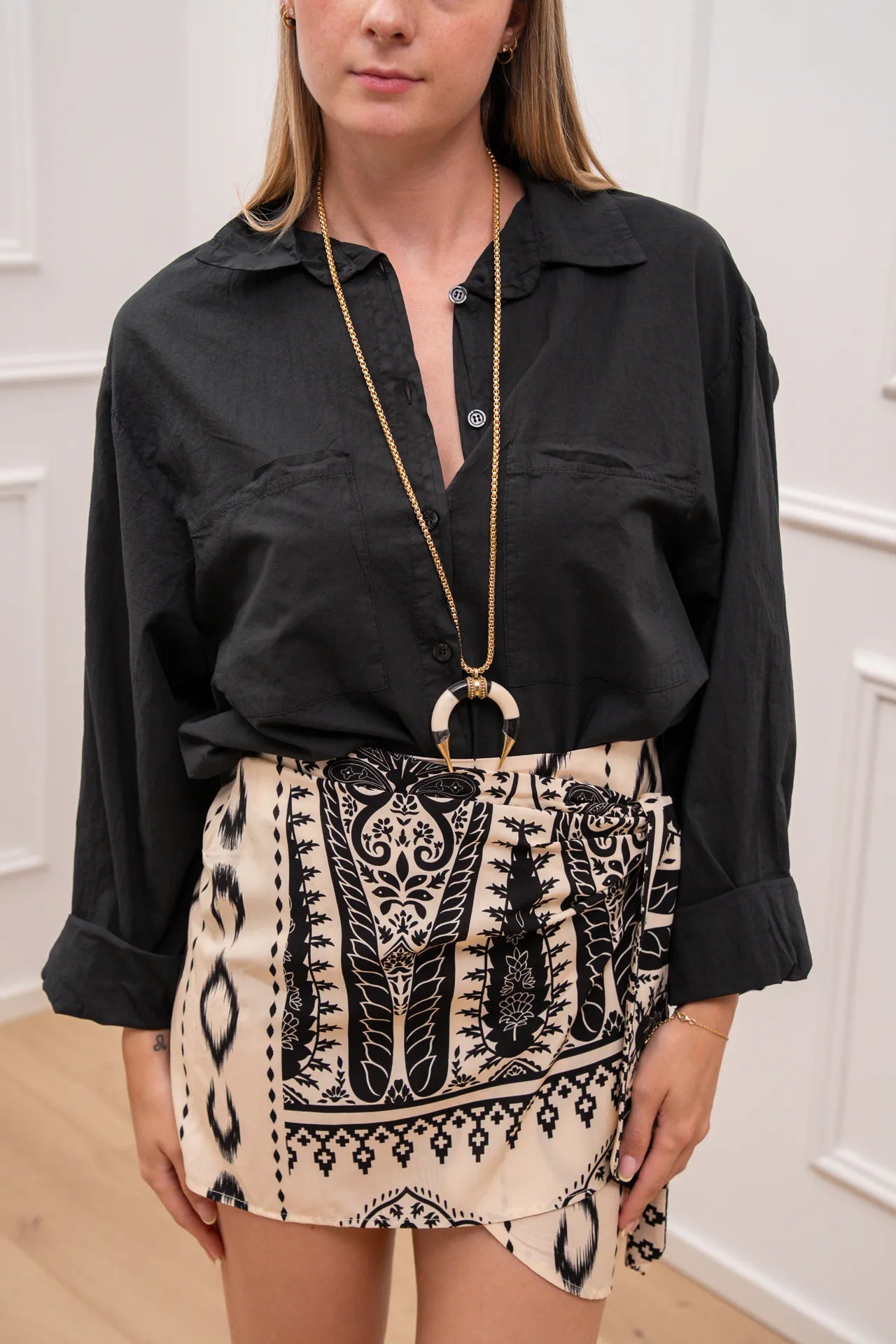 Camicia Essential nera doppia tasca - HaveOne