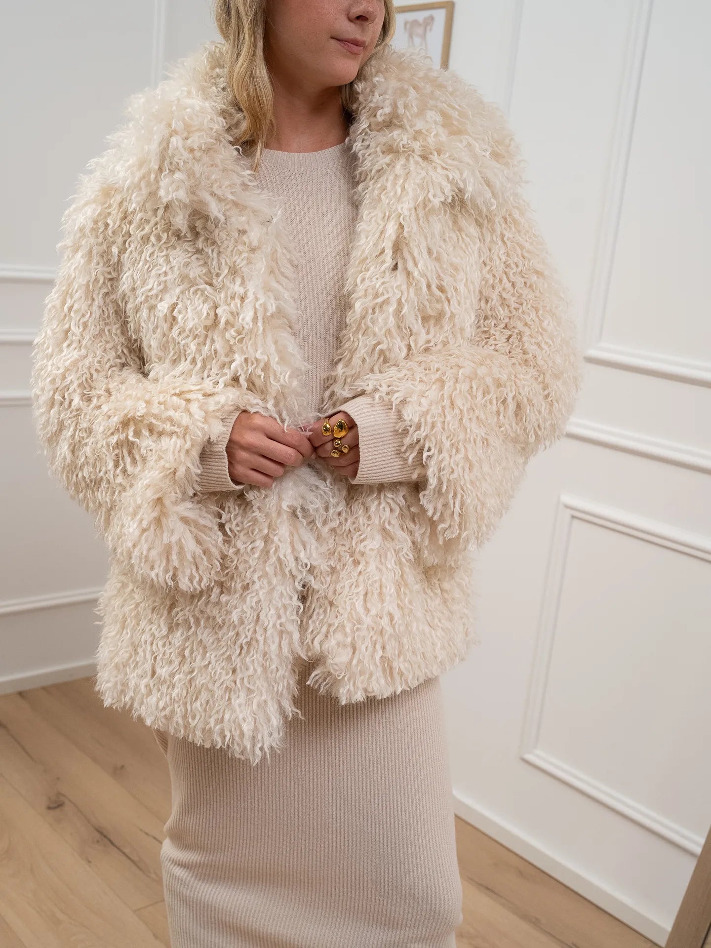 Pelliccia fluffly panna midi - HaveOne