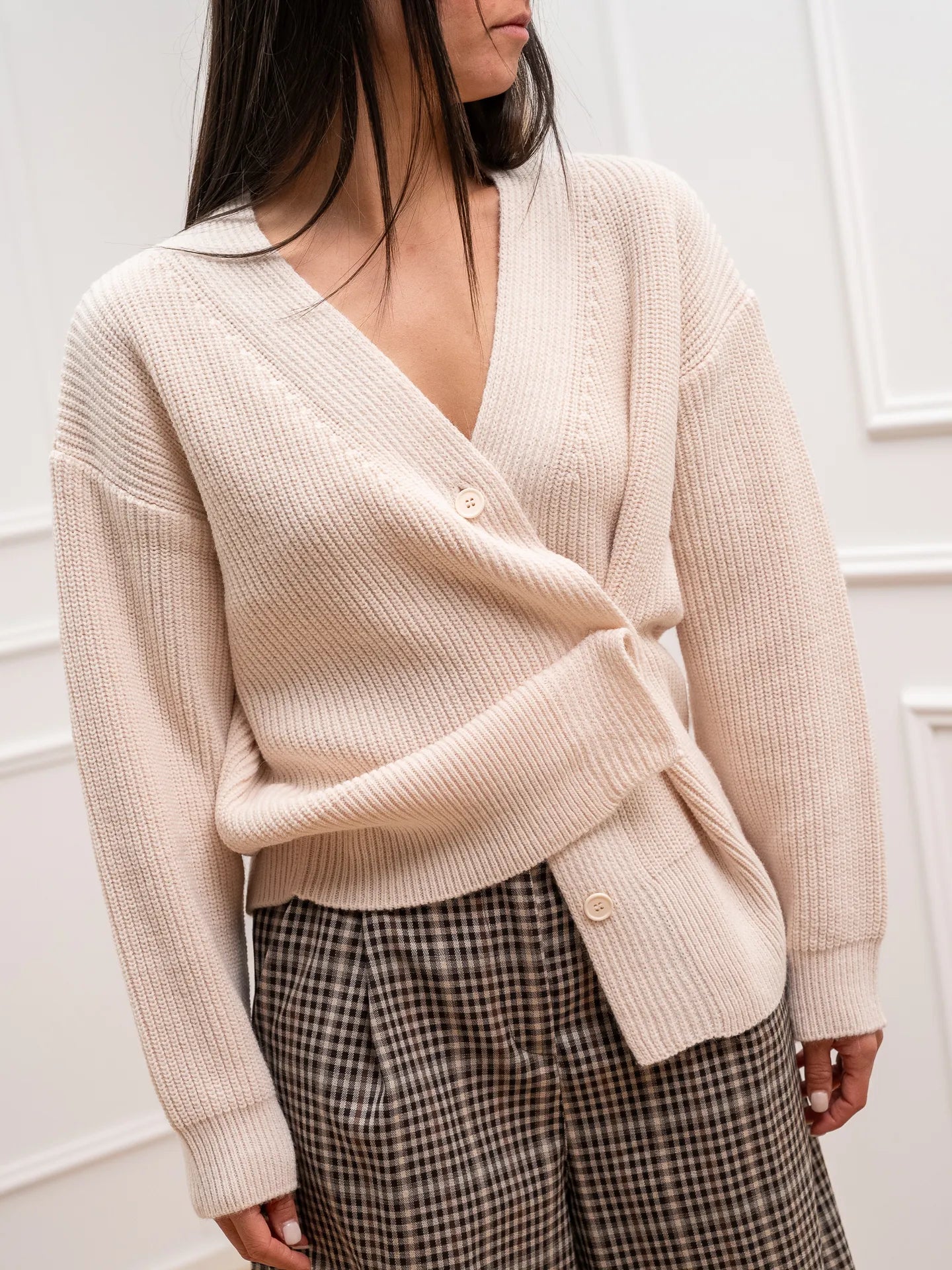 Cardigan punto pannocchia pasta con bottone laterale - HaveOne