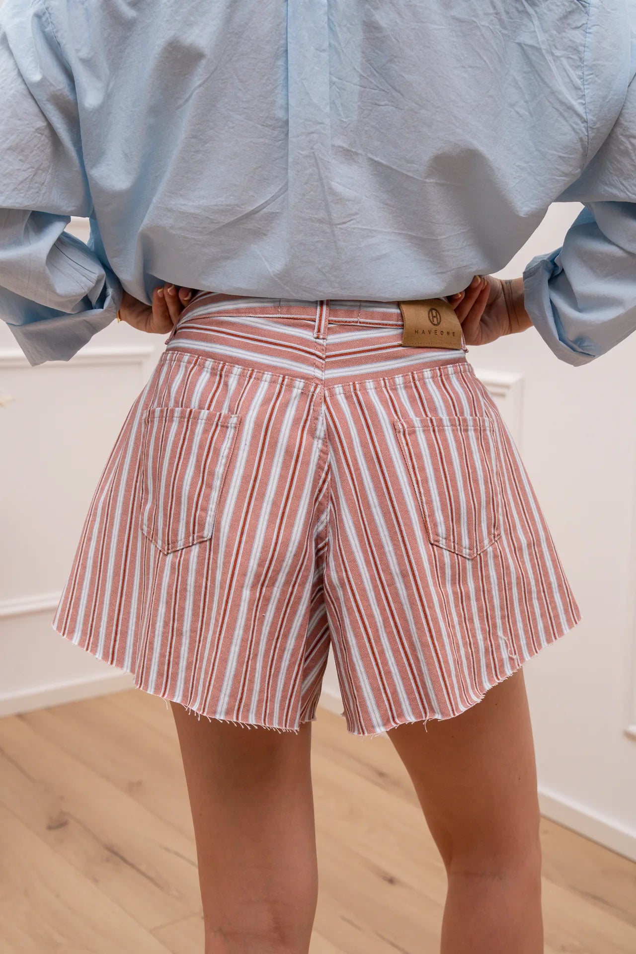 Shorts farfalla rigati blush, azzurro e bruciato - HaveOne
