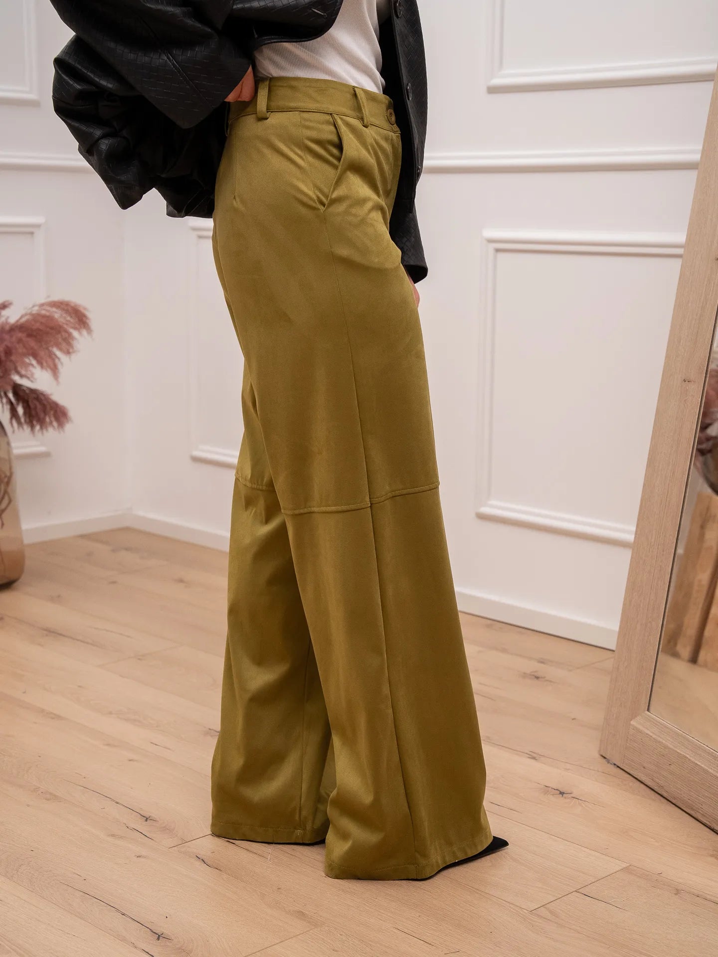 Pantaloni in suede oliva con impunture - Dixie