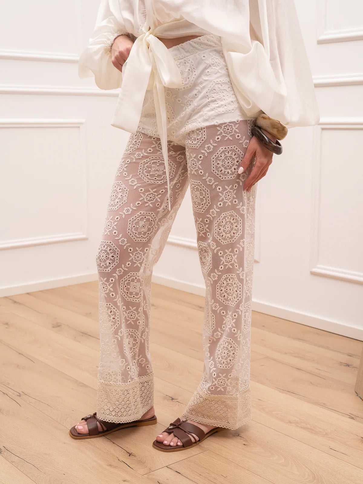 Pantaloni Bohemien con ricami burro e culotte - HaveOne