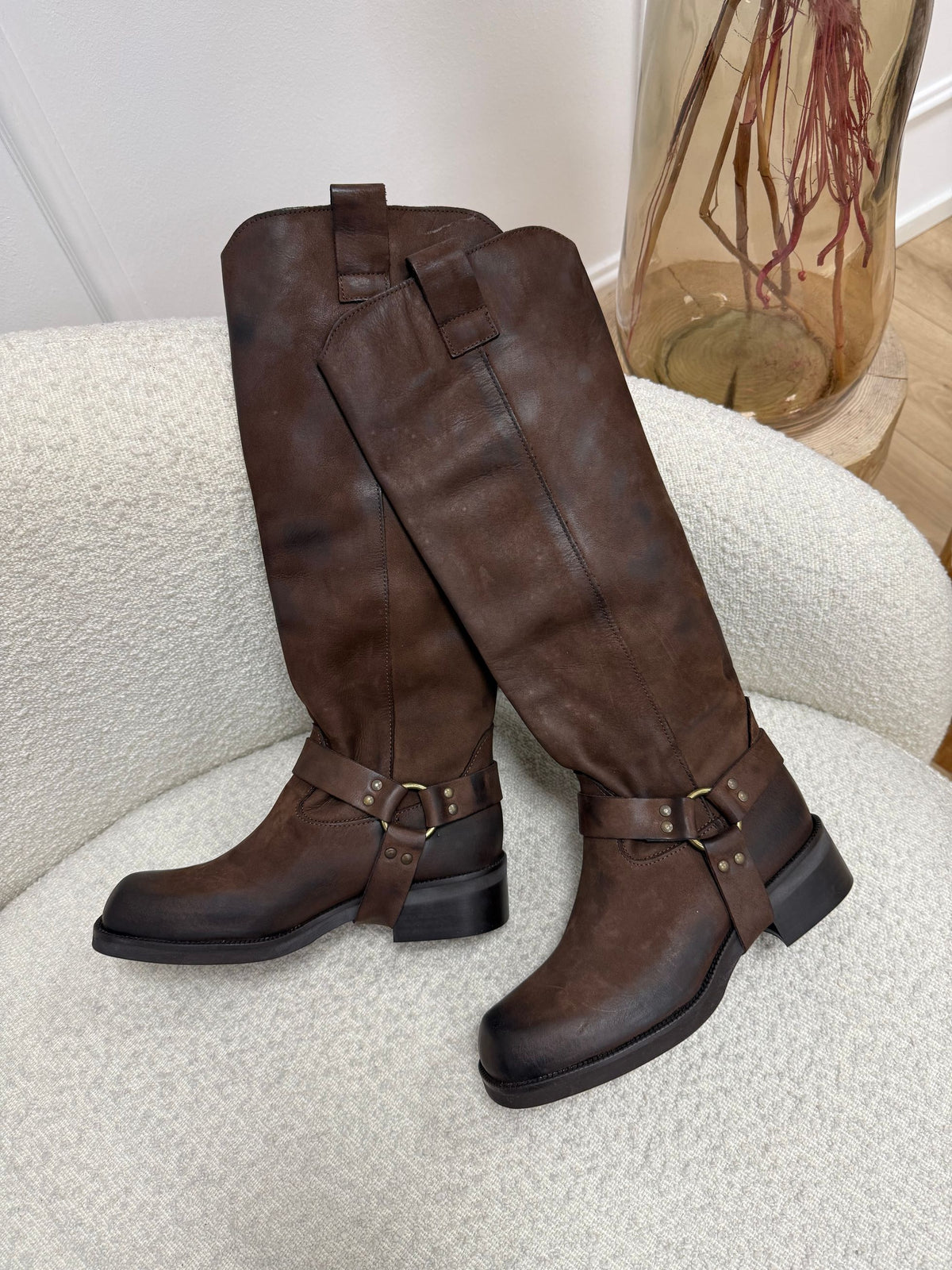 Biker in nabuk moro con fibbia - Divine Follie