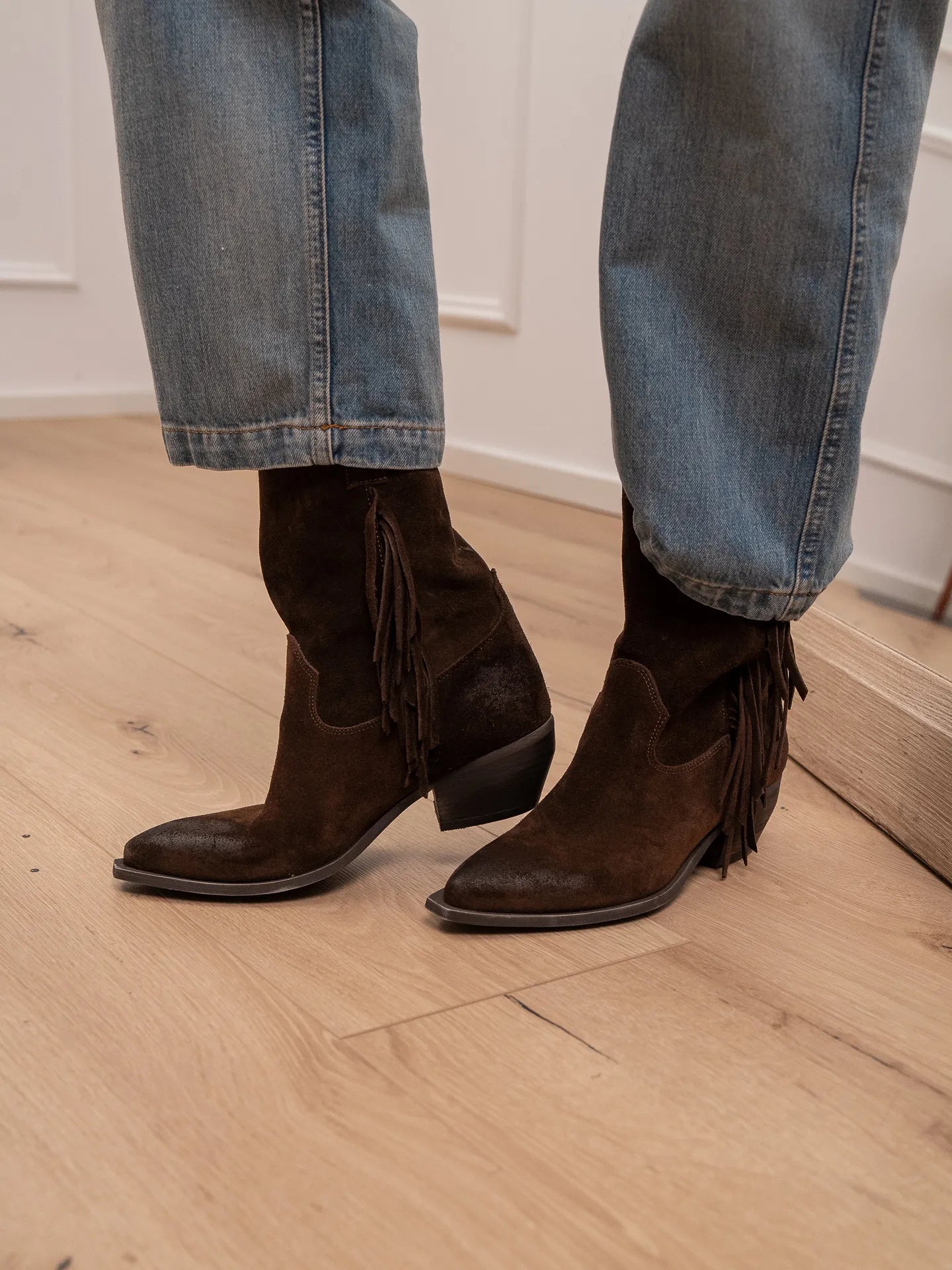 Texano basso in crosta moro con frange - Ovyè