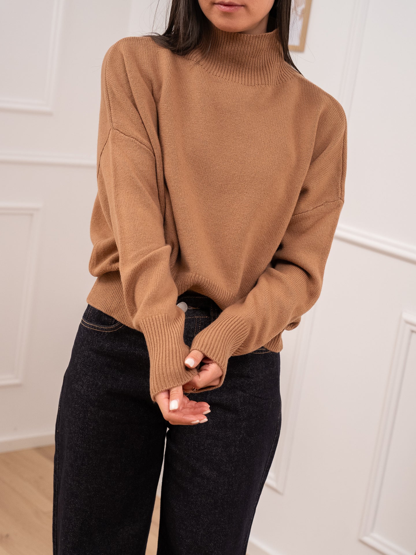 Maglia dolcevita cammello in 100% lana - Tensione In