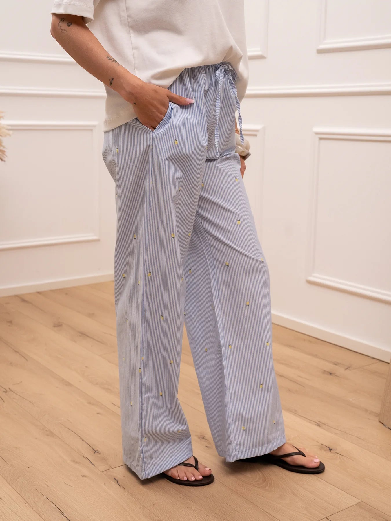 Pantaloni Lemonade riga celeste - Crispy