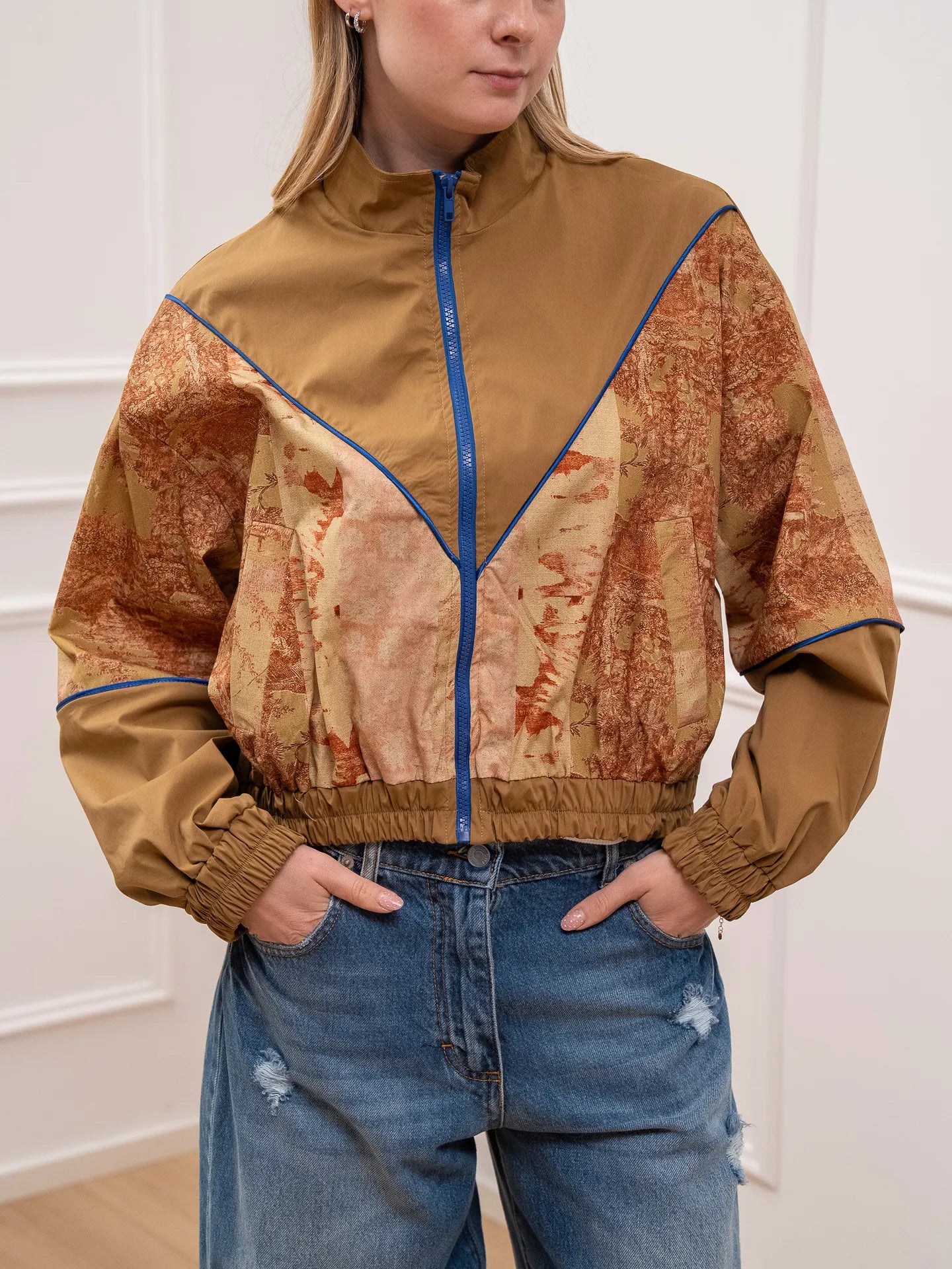 Bomber Toile De Jour con piping blu - Vicolo