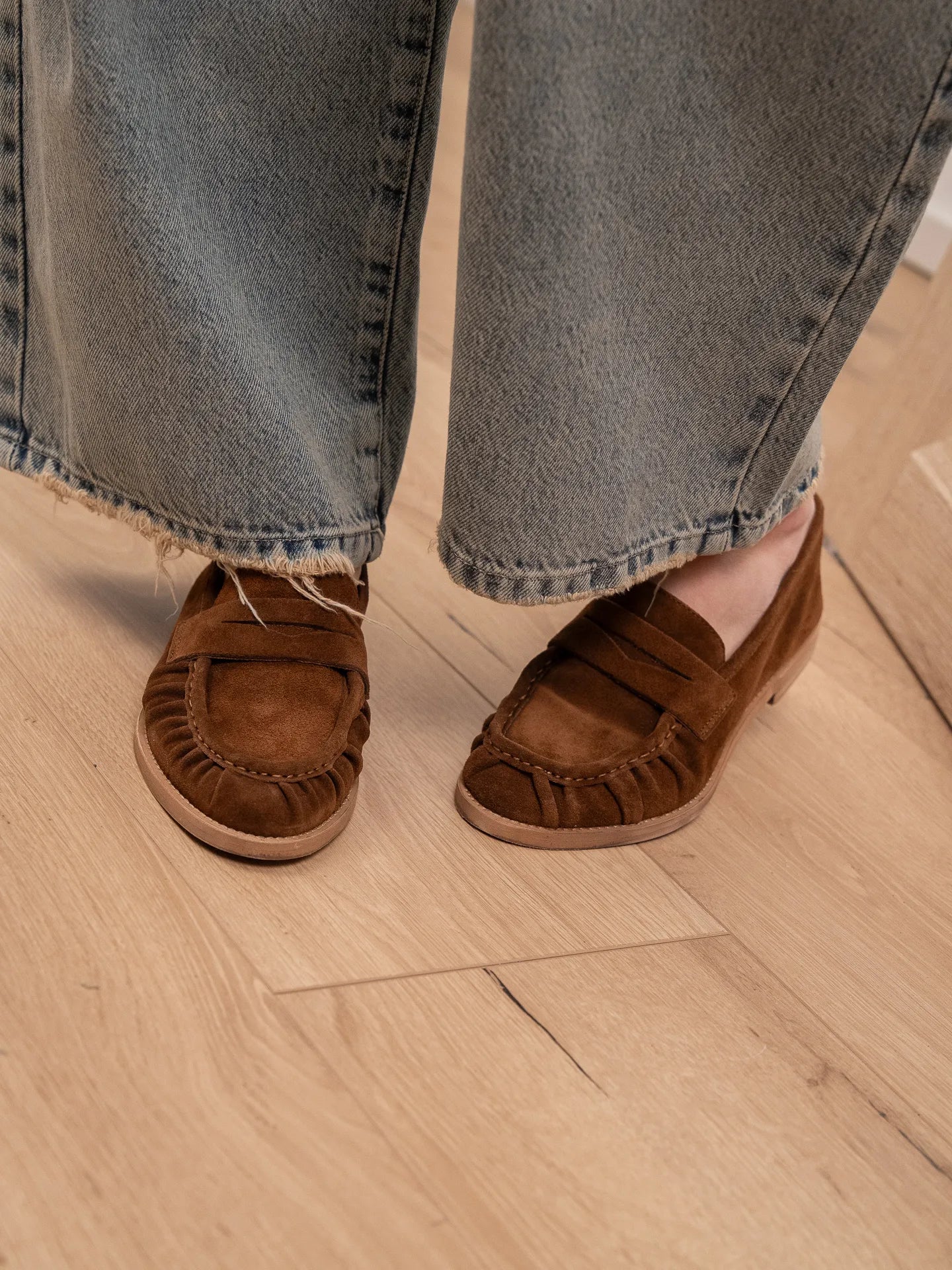 Mocassino da barca in crosta tabacco - Divine Follie