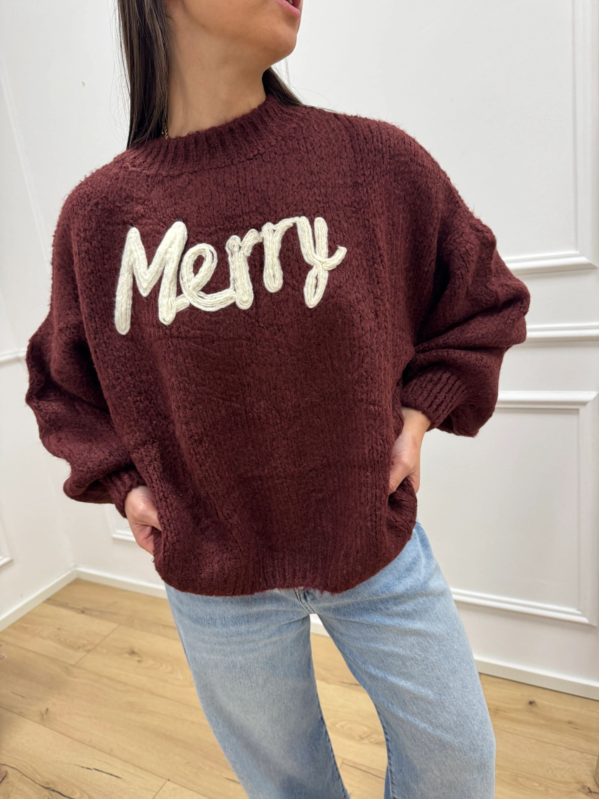Maglione girocollo bordeaux ricamo Merry - You Decide