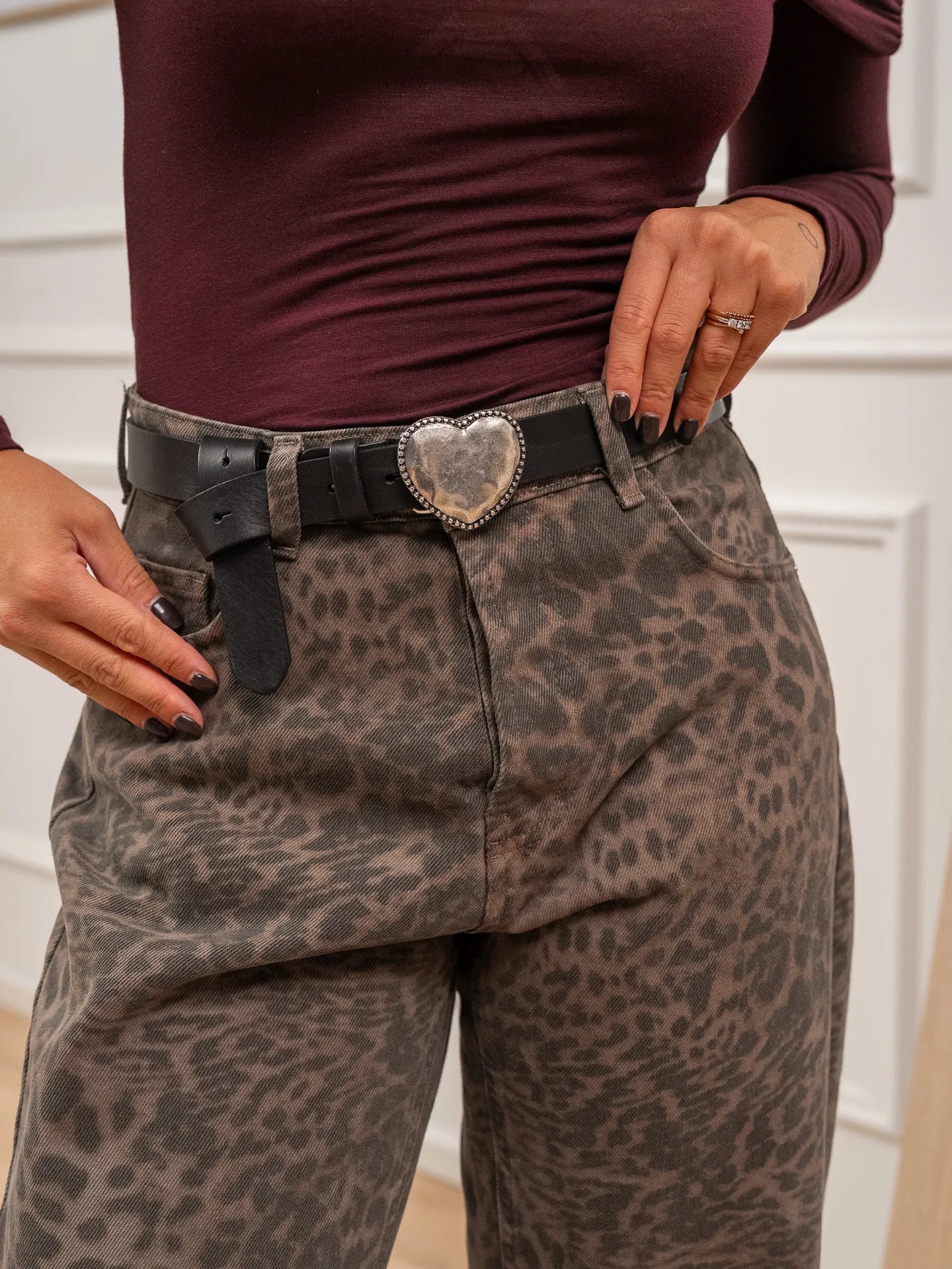 Cintura nera fibbia cuore argento - Vicolo