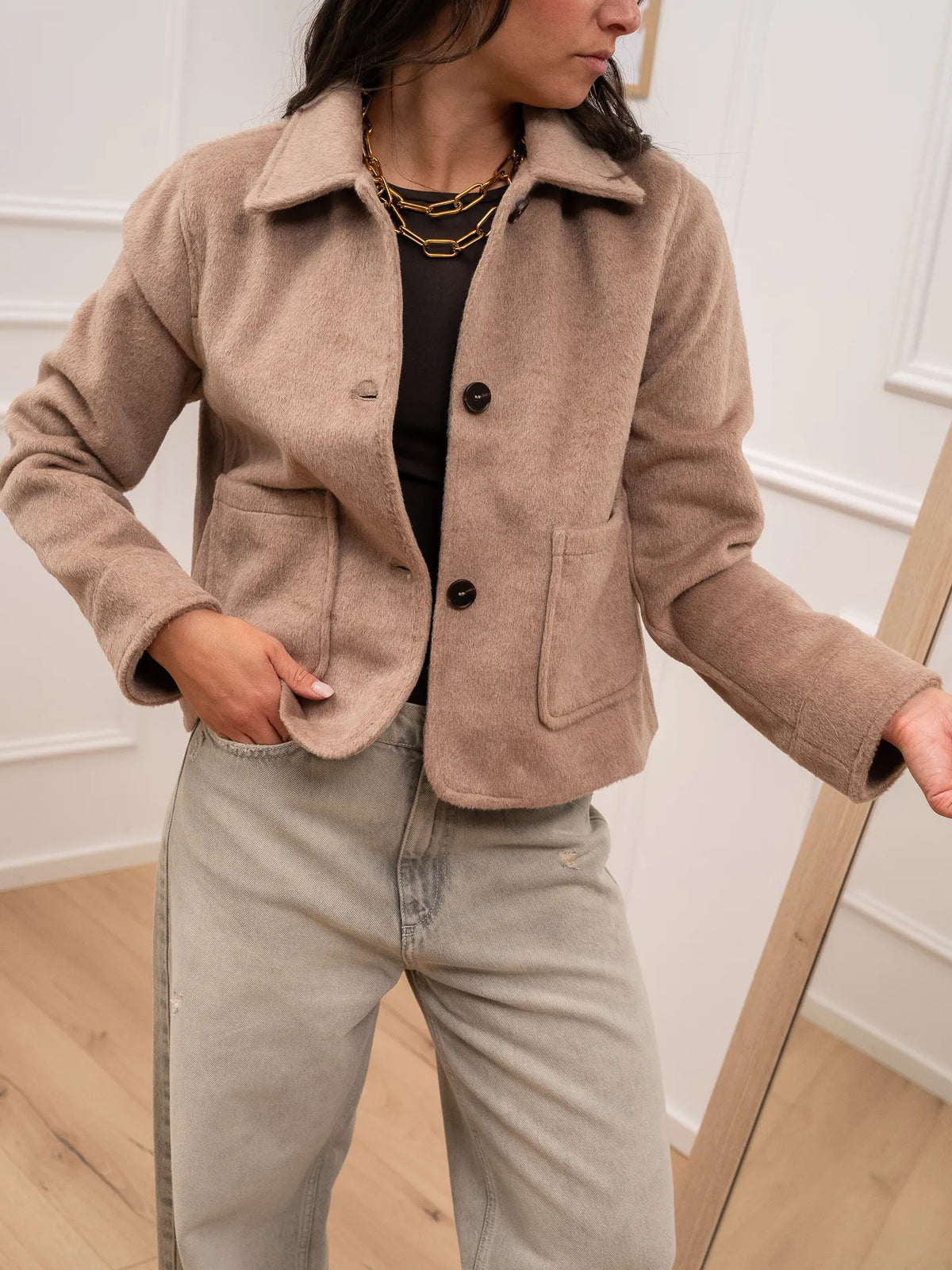 Giacca crop beige con bottoni - Glamorous