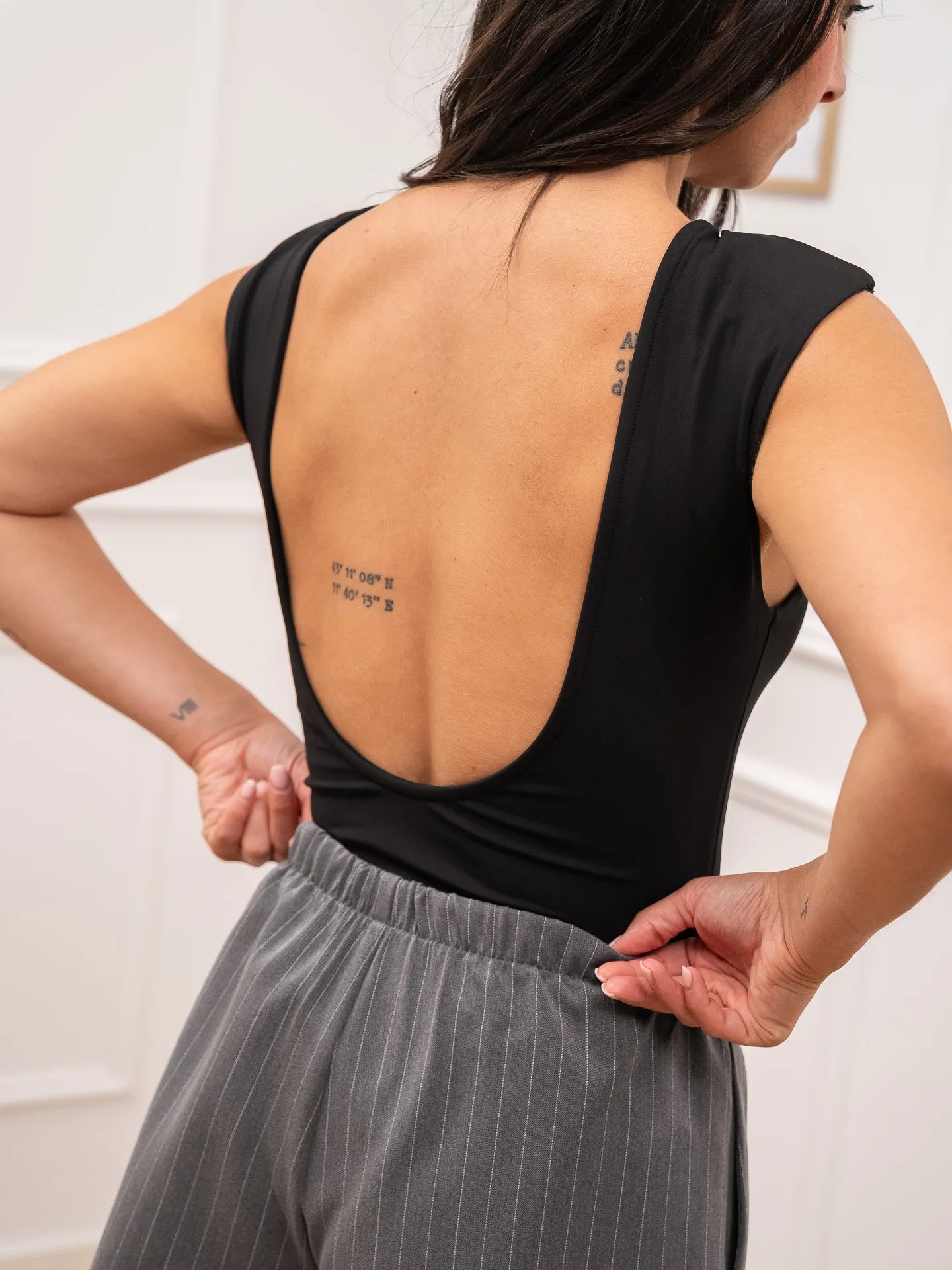 Body nero schiena scoperta con spalline - Glamorous