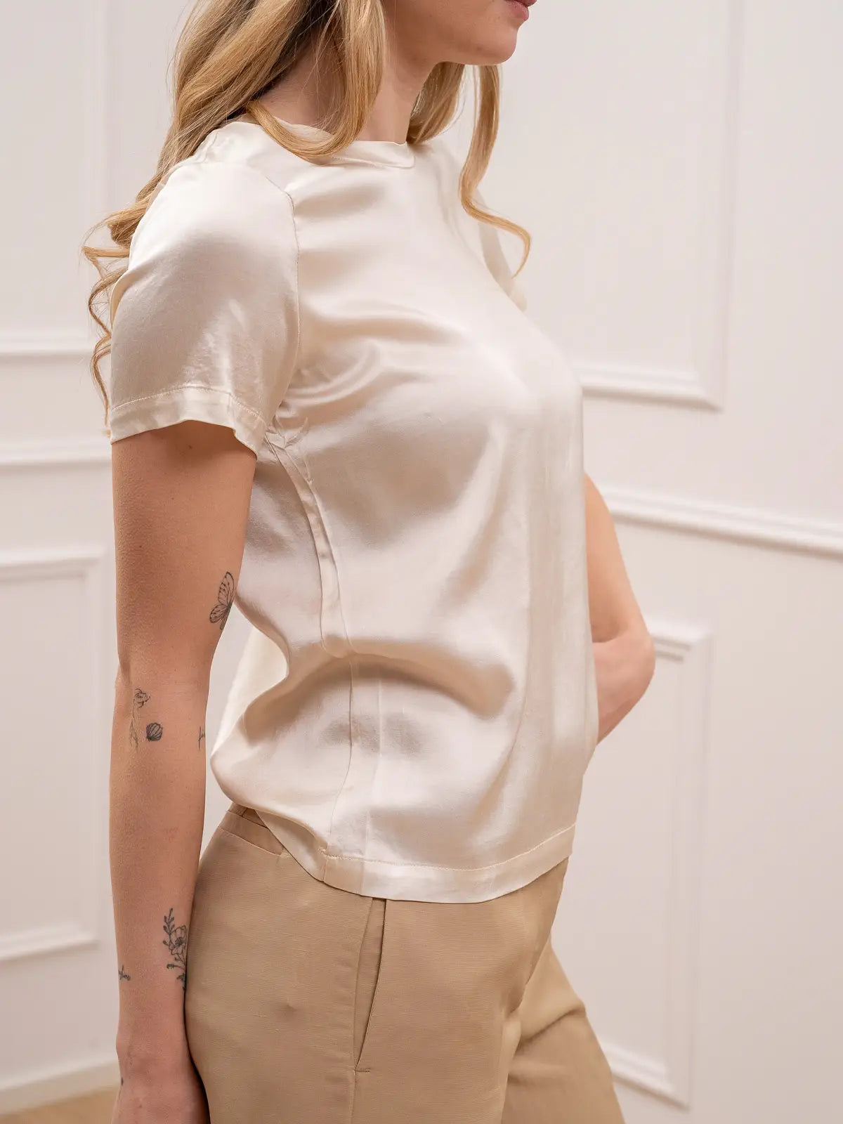 Blusa mezza manica in raso burro - HaveOne