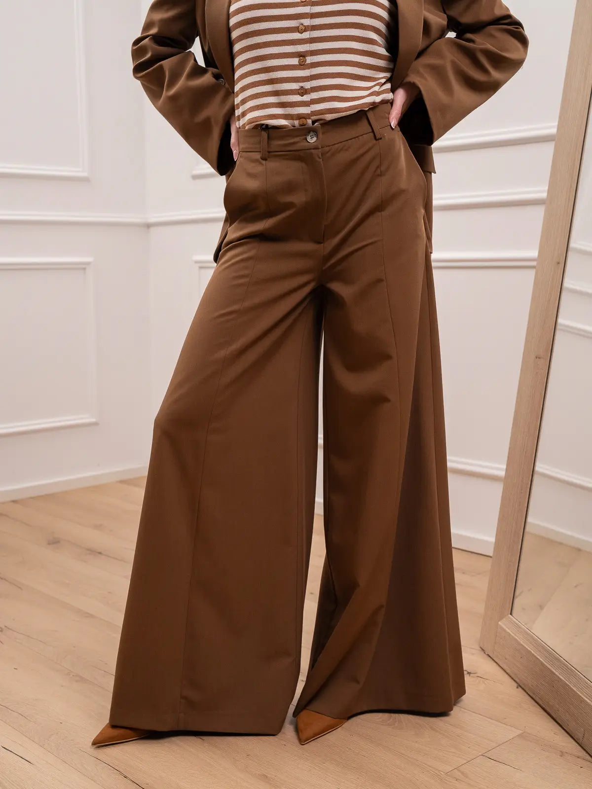 Pantaloni biscotto gamba ampia - Vicolo