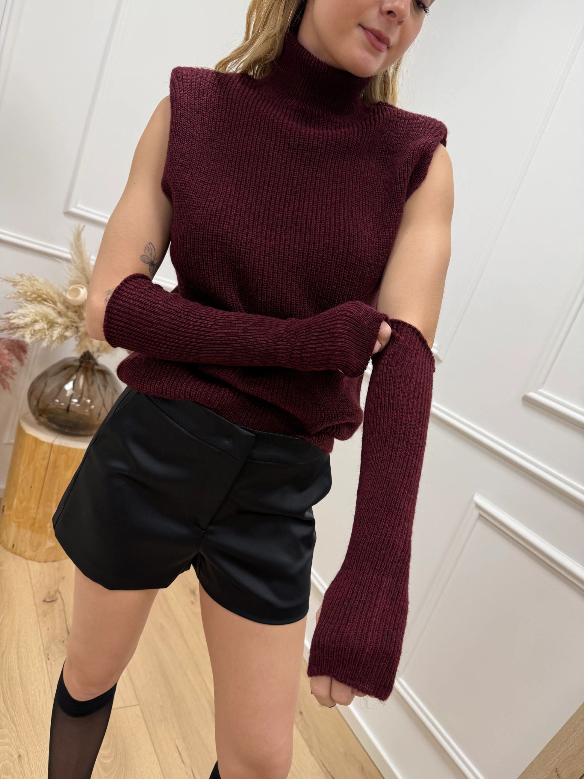 Gilet bordeaux con manicotti - Kontatto