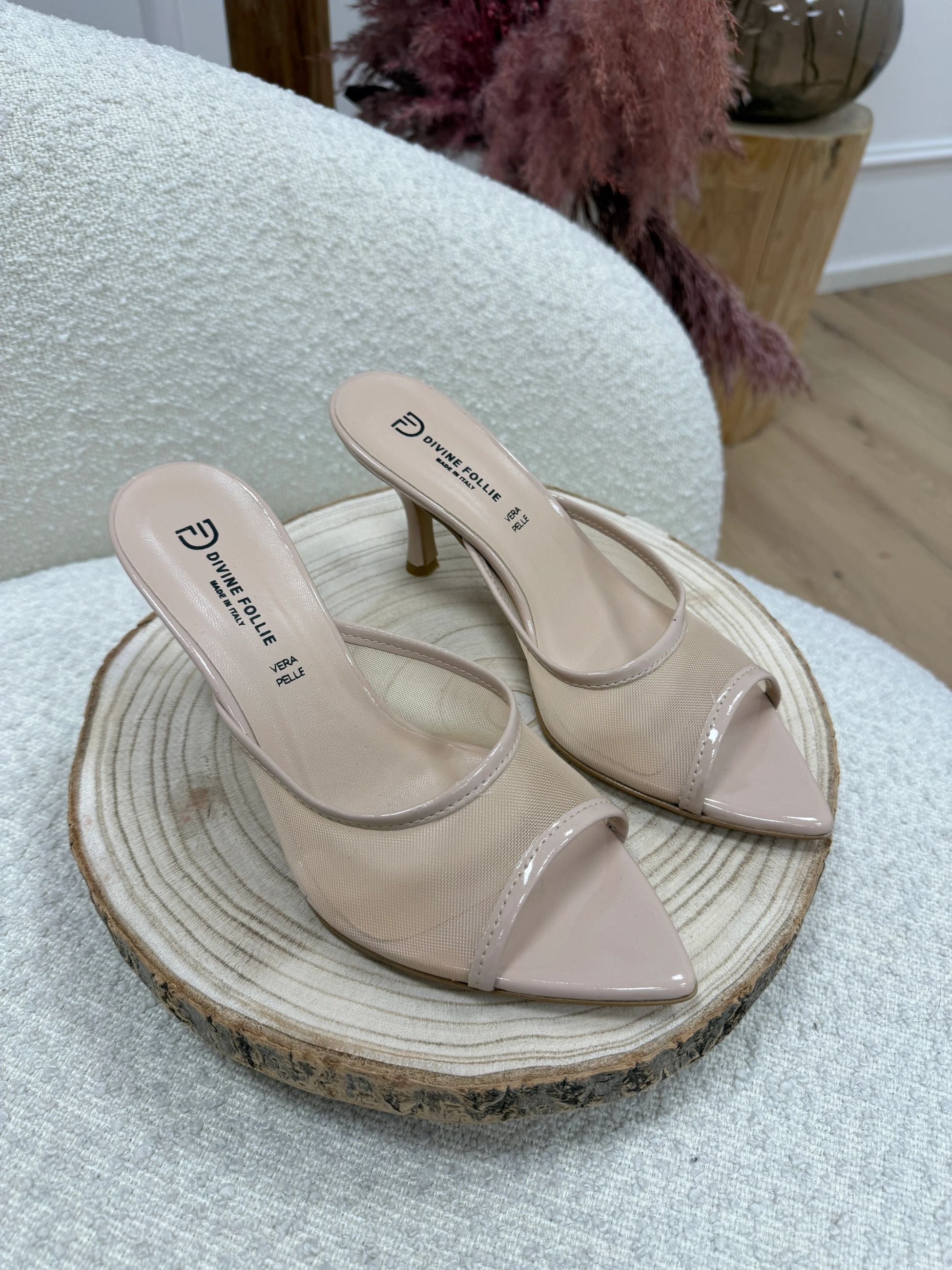 Décolleté sabot “Luna” in mesh nude - Divine Follie