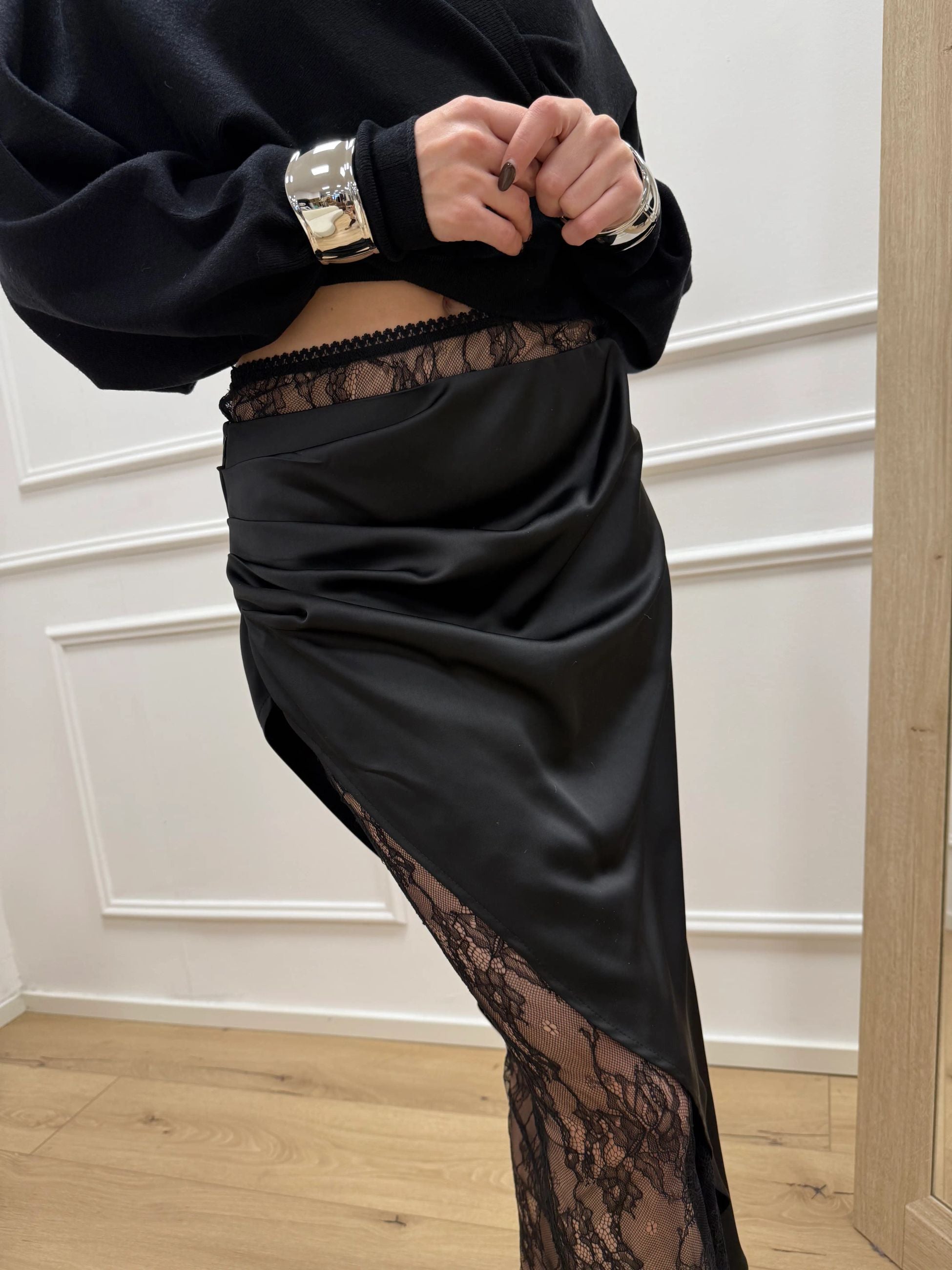 Gonna doppia in satin e pizzo nera - HaveOne