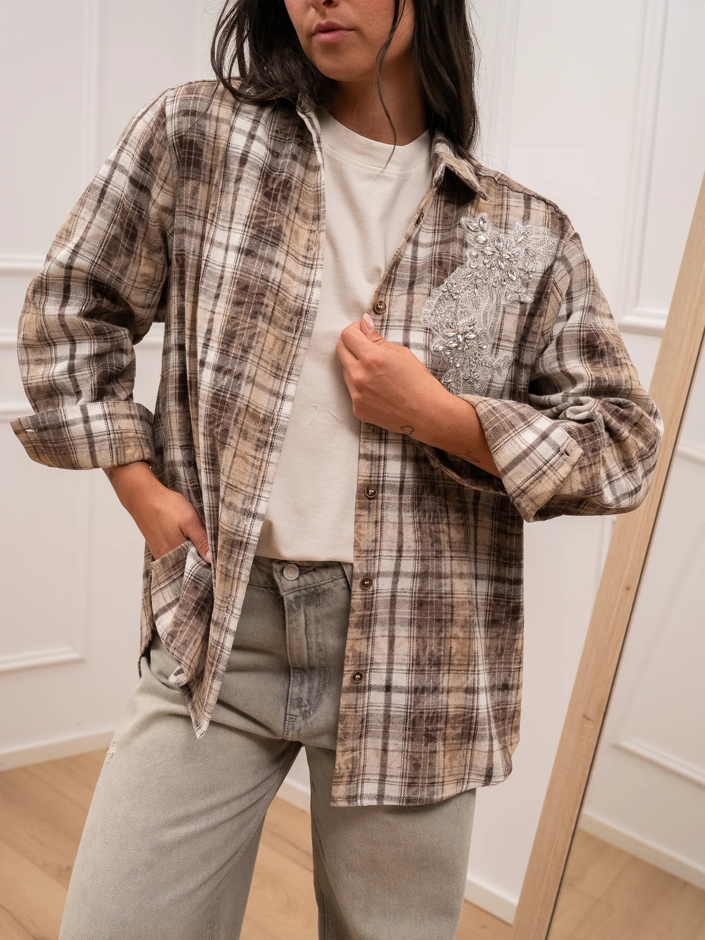 Camicia in flanella moro patch gioiello - HaveOne