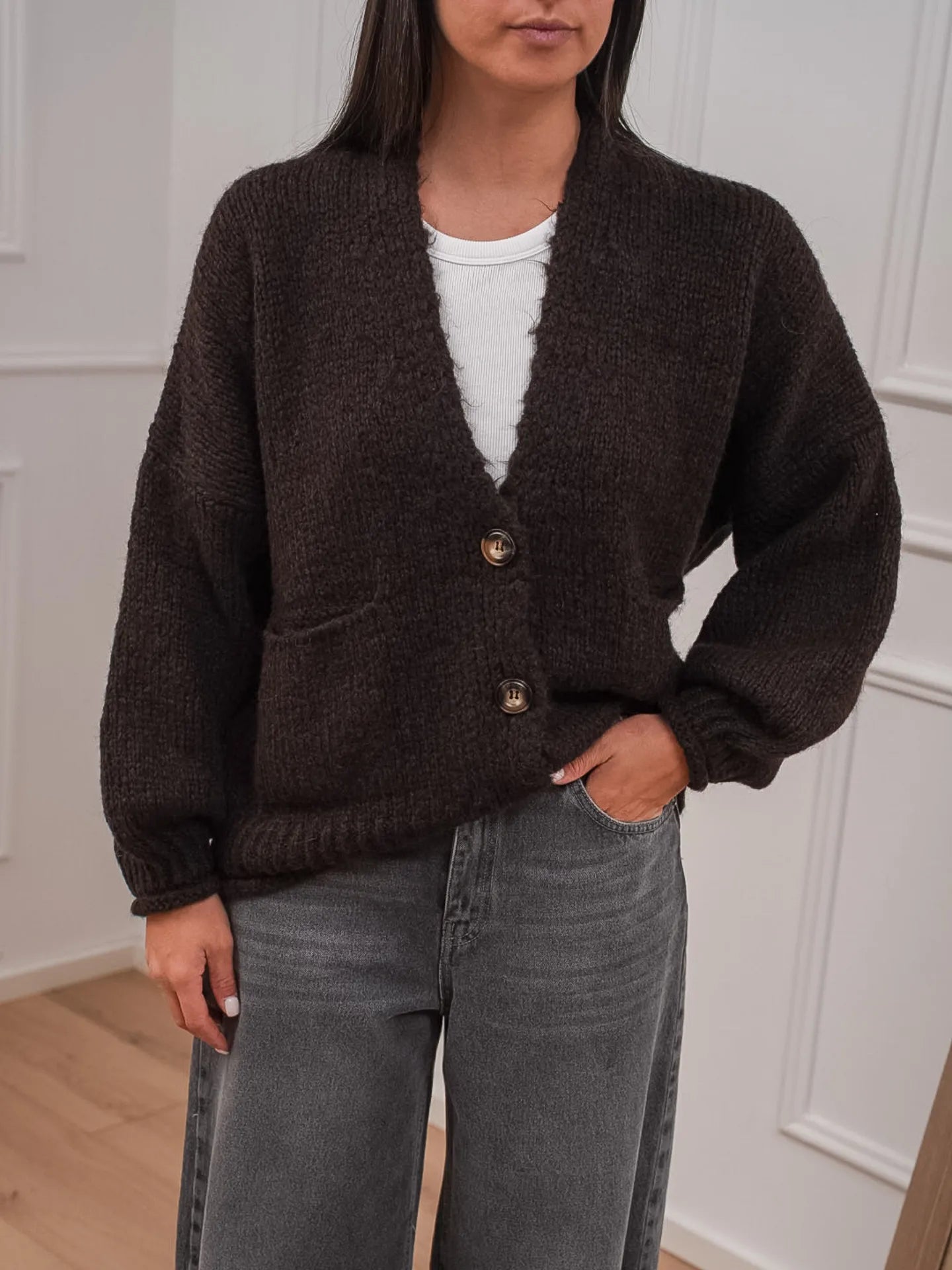Cardigan moro a tre bottoni con taschine - HaveOne