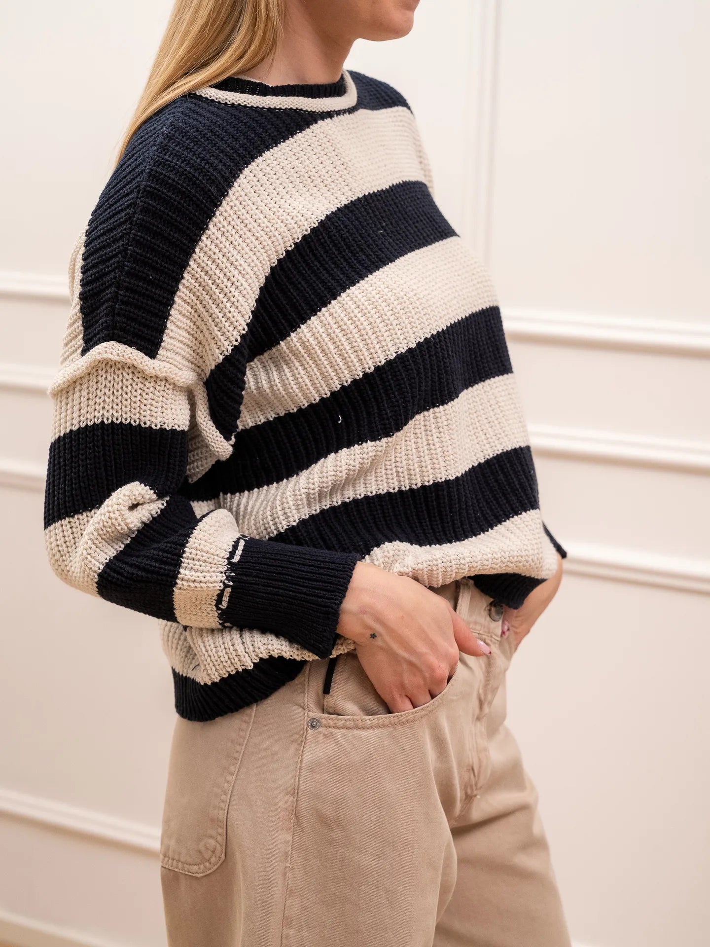 Maglia girocollo rigata blu e panna fit over - HaveOne