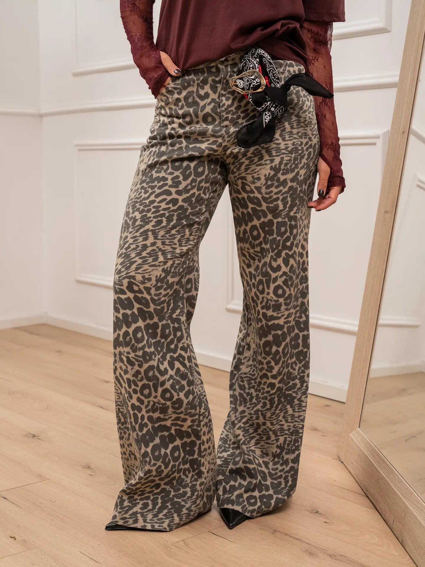 Pantaloni maku grigi con bandana - HaveOne