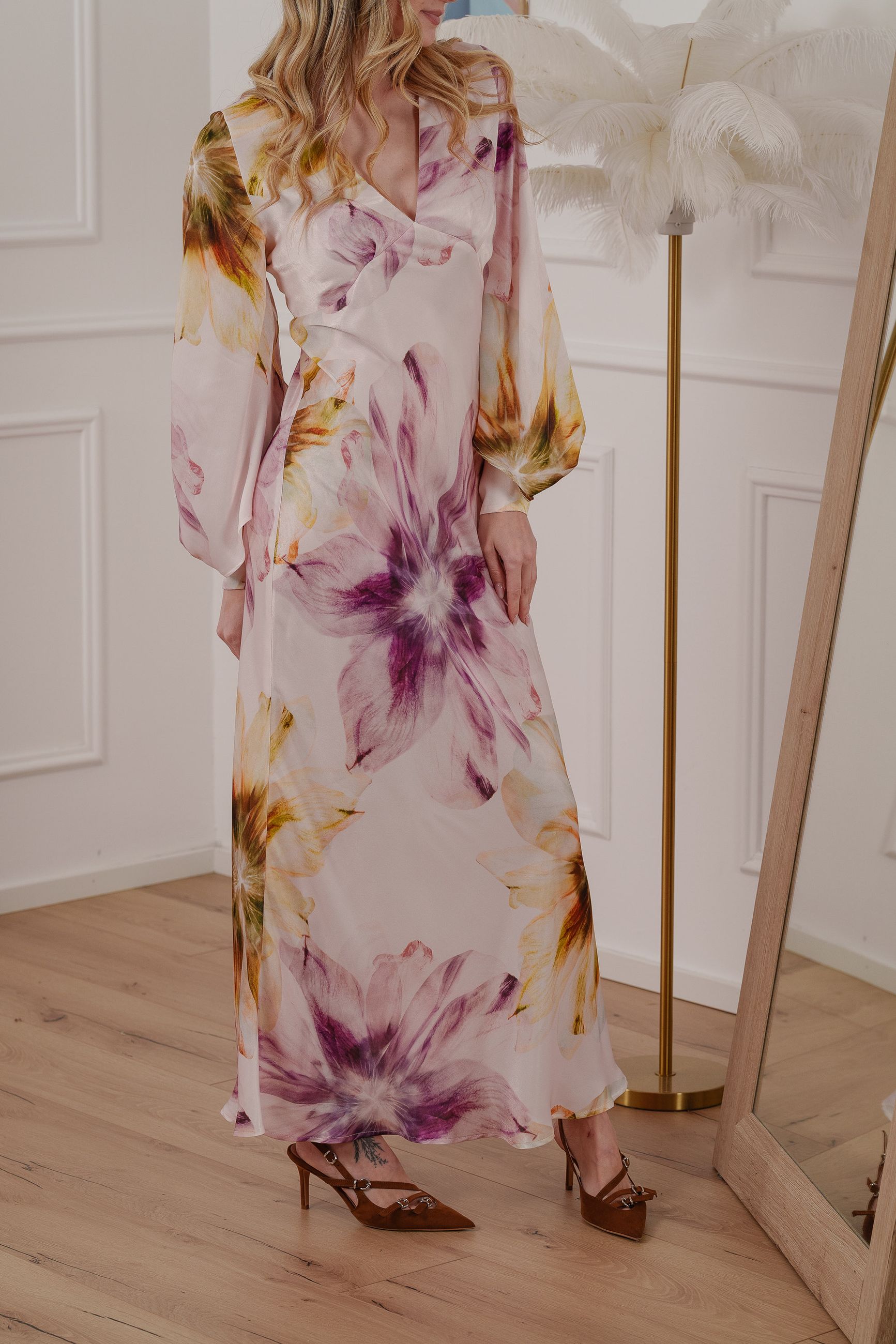 Vestito floreale manica balloon con spacco e polsino - Kontatto