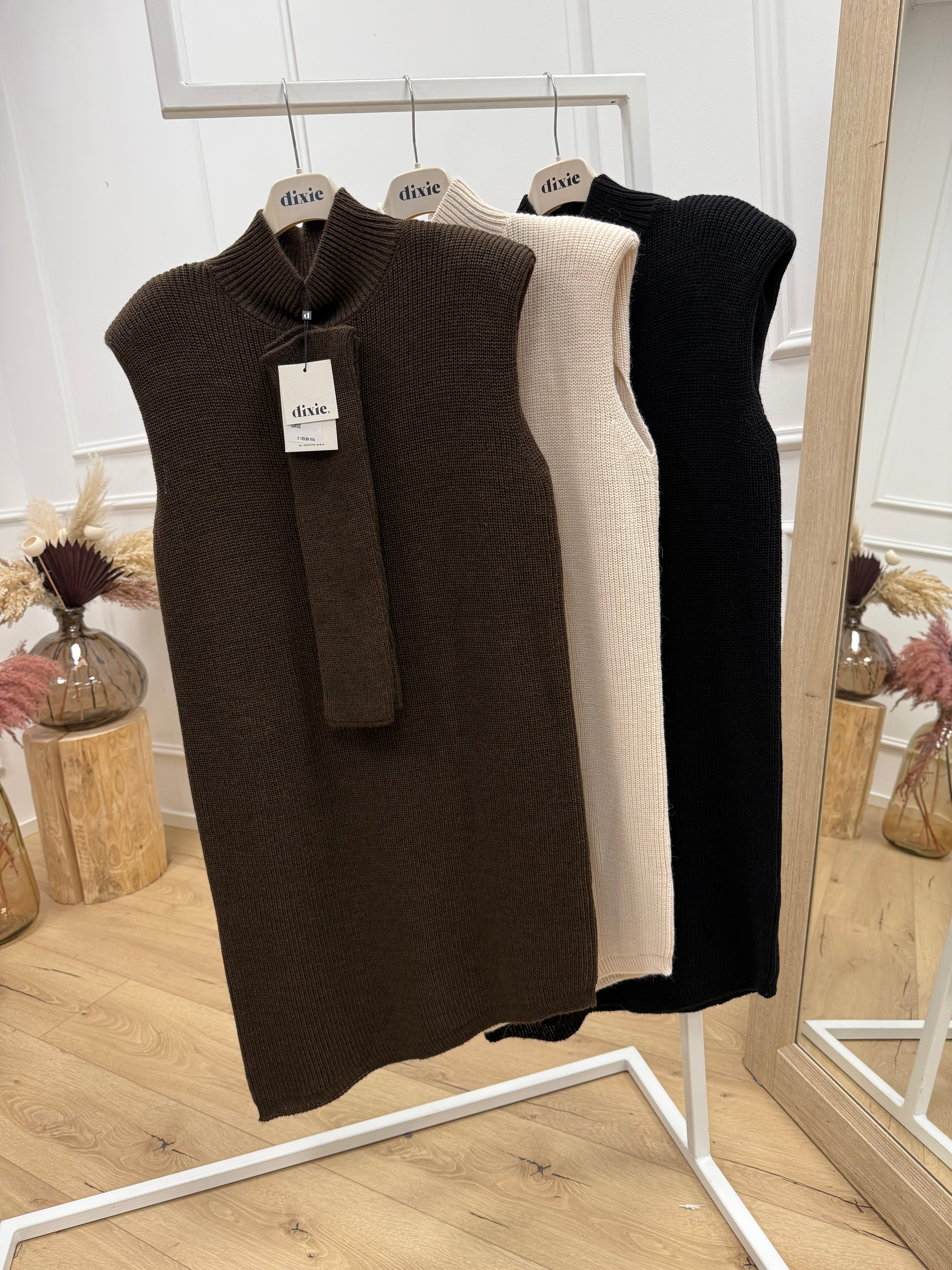 Vestito dolcevita corto burro con manicotti - Dixie