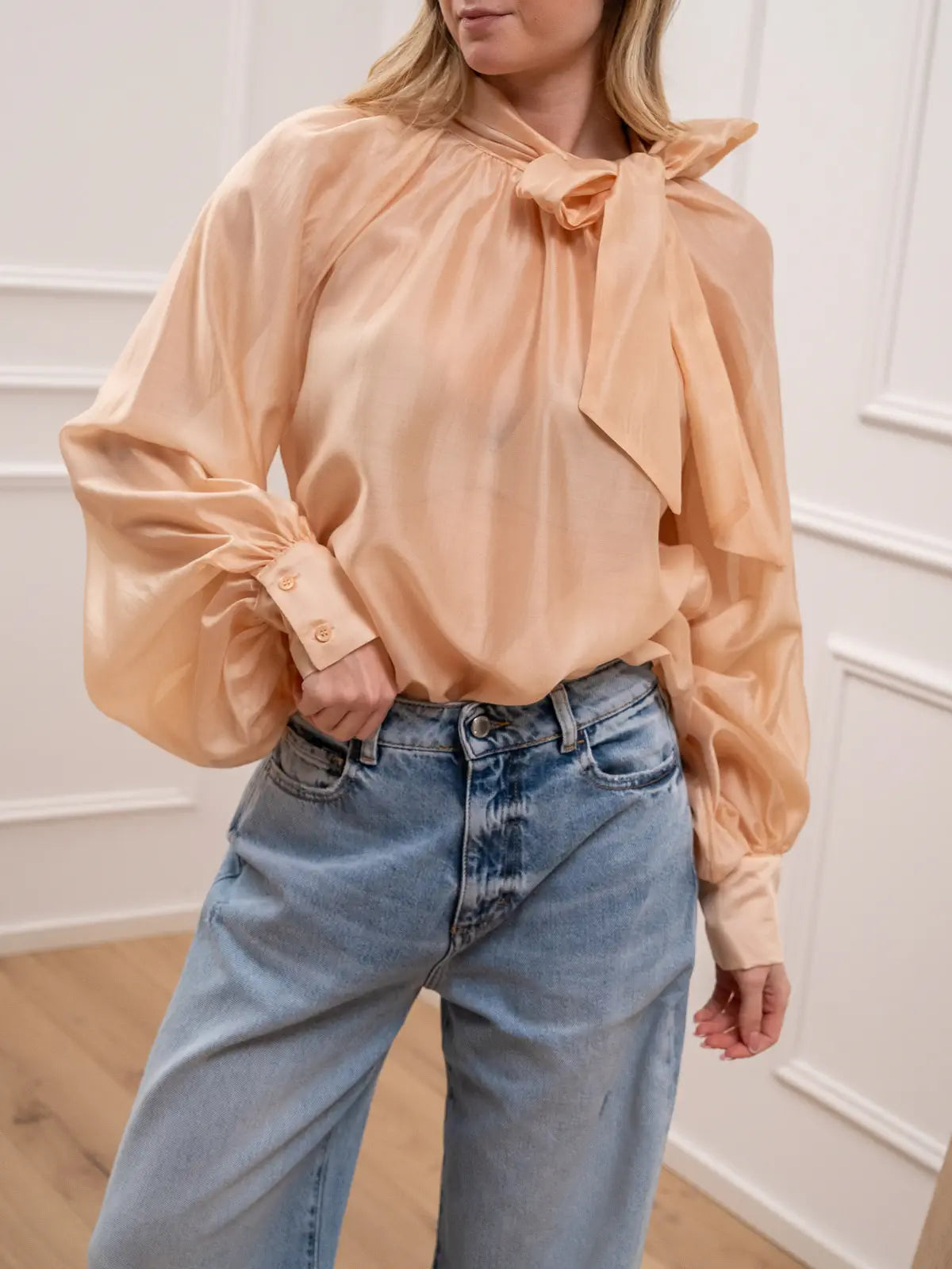 Camicia nude in lyocell con fiocco - Vicolo