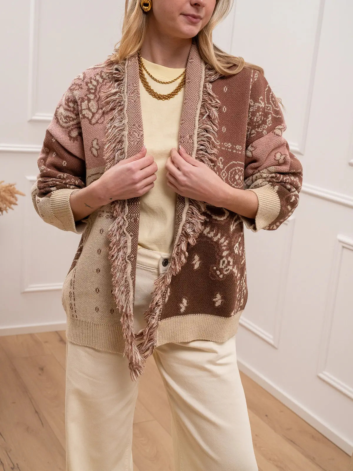 Cardigan etnico rosa, noce e toffee sfrangiato - Kontatto