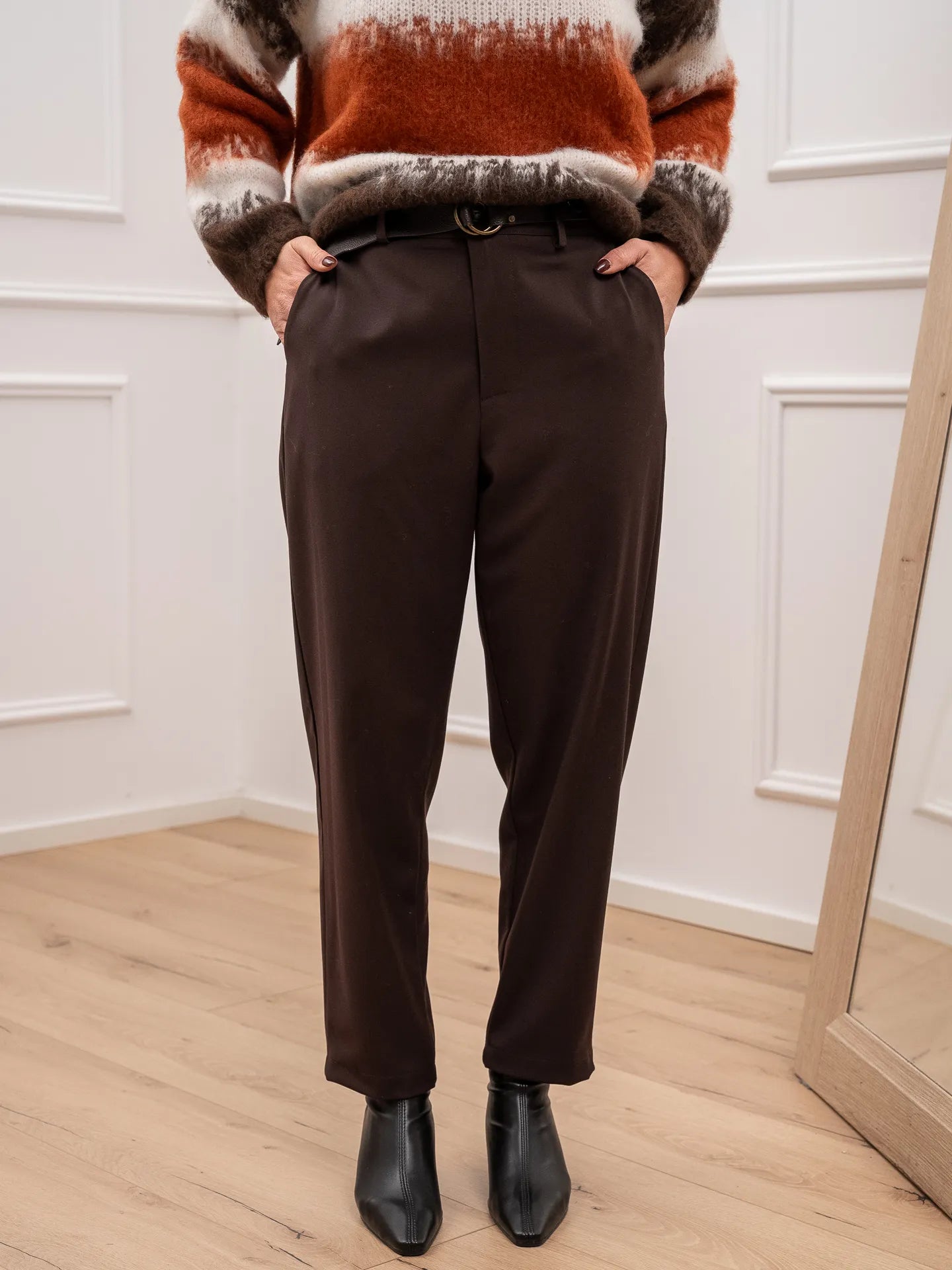 Pantaloni basic moro a sigaretta con cintura - HaveOne
