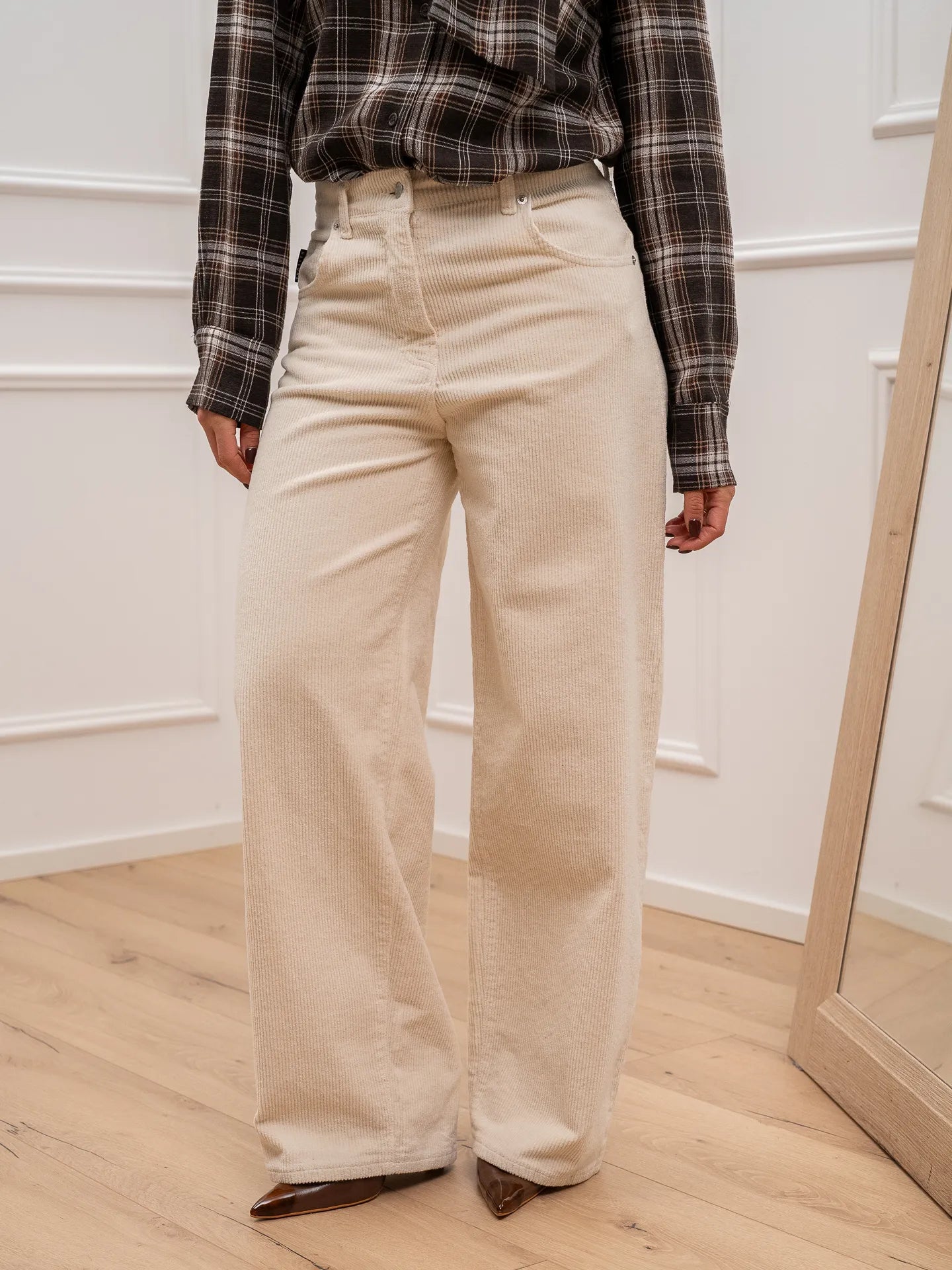 Pantaloni Bella burro a coste in velluto - HaveOne