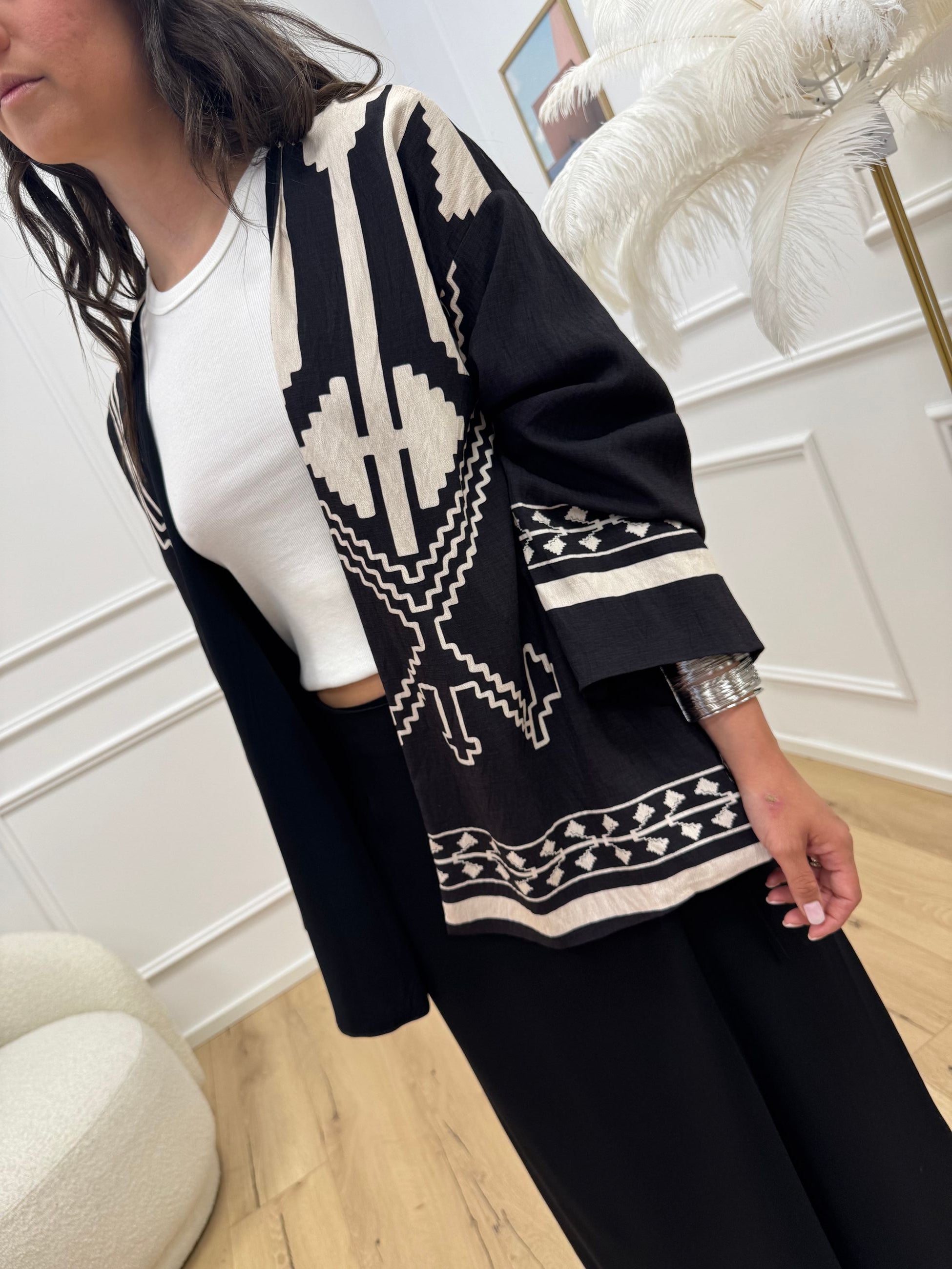 Kimono Jungle nero e burro - HaveOne