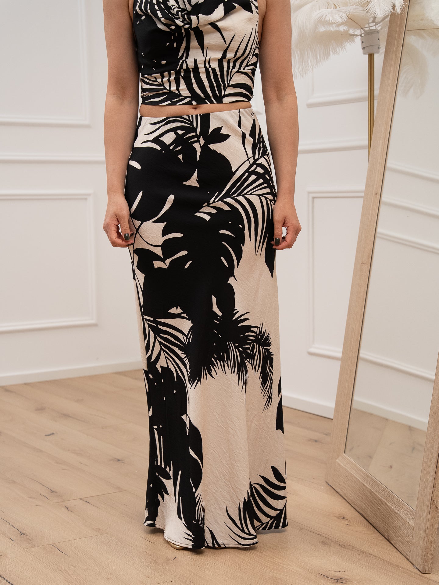 Gonna lunga foglie burro e nero - HaveOne