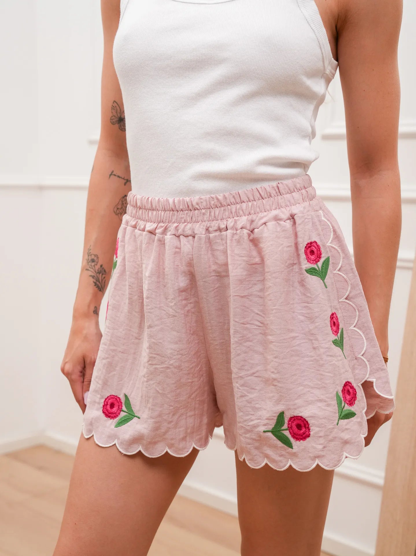 Shorts Rose bordi ondulati rosa - HaveOne