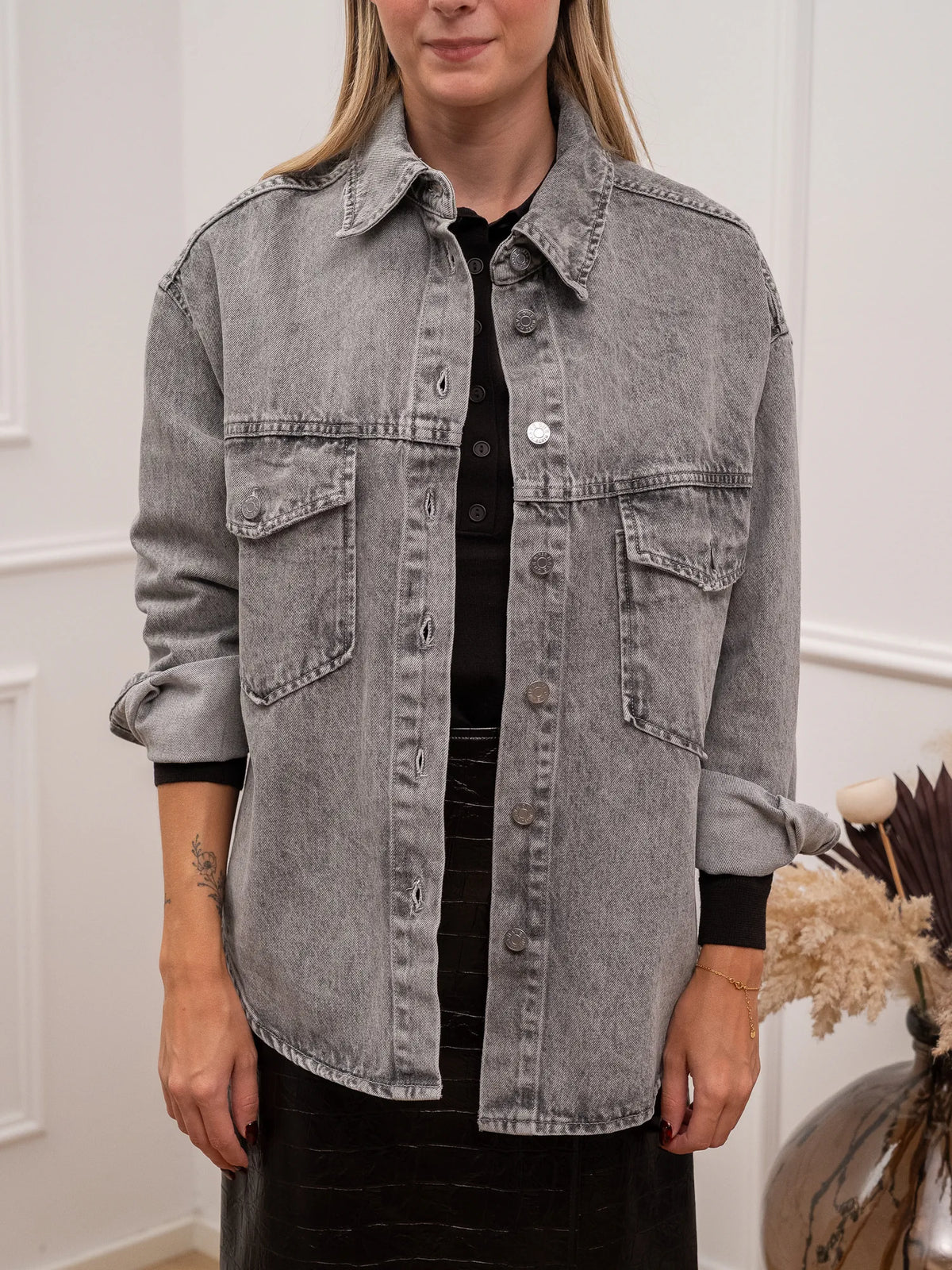 Camicia oversize in denim grigia - HaveOne