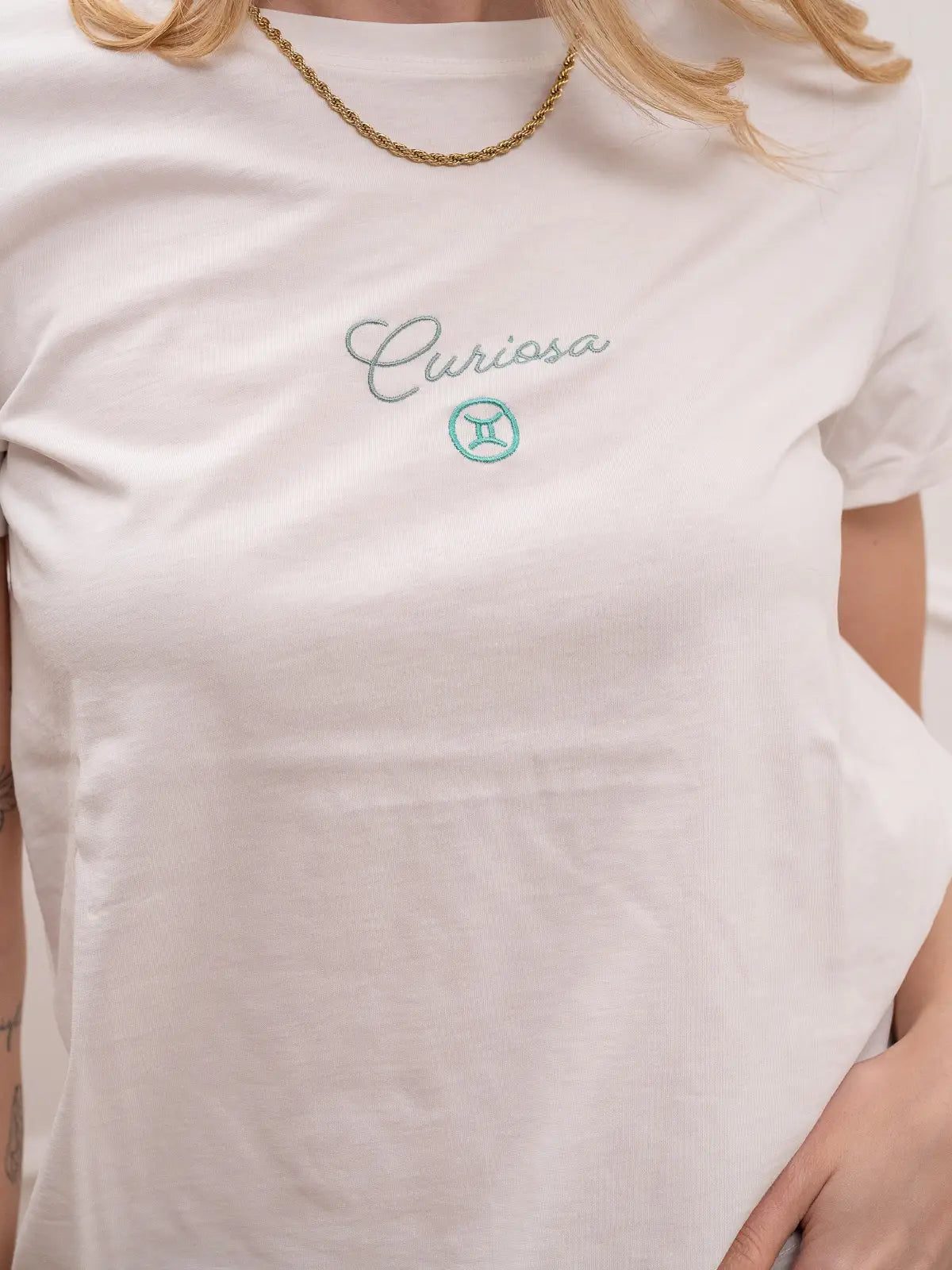 T shirt ricamo gemelli "Curiosa" - Vicolo