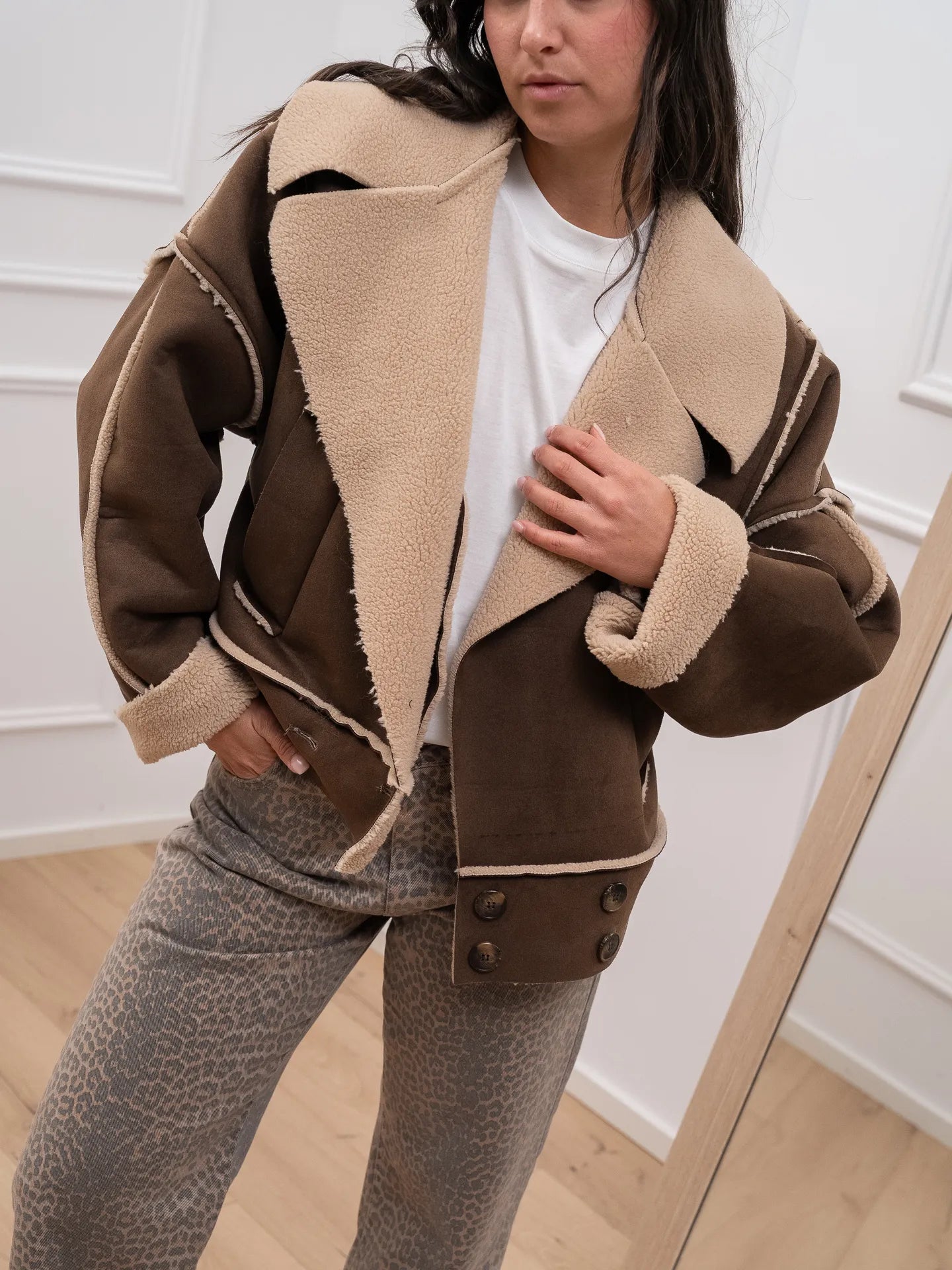 Montone moro cuciture taglio vivo - HaveOne