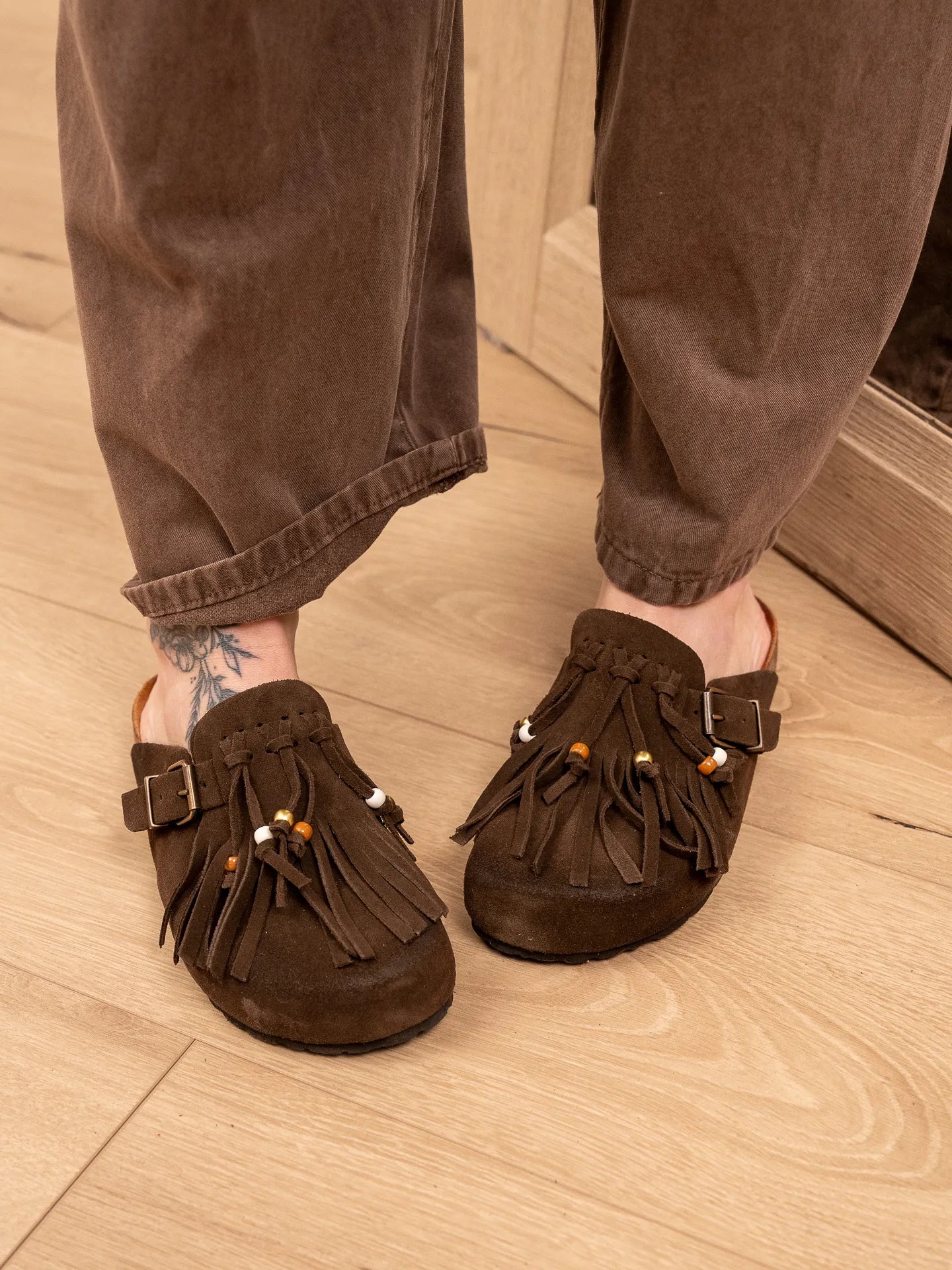 Ciabatte Boston moro con frange - Ovyè