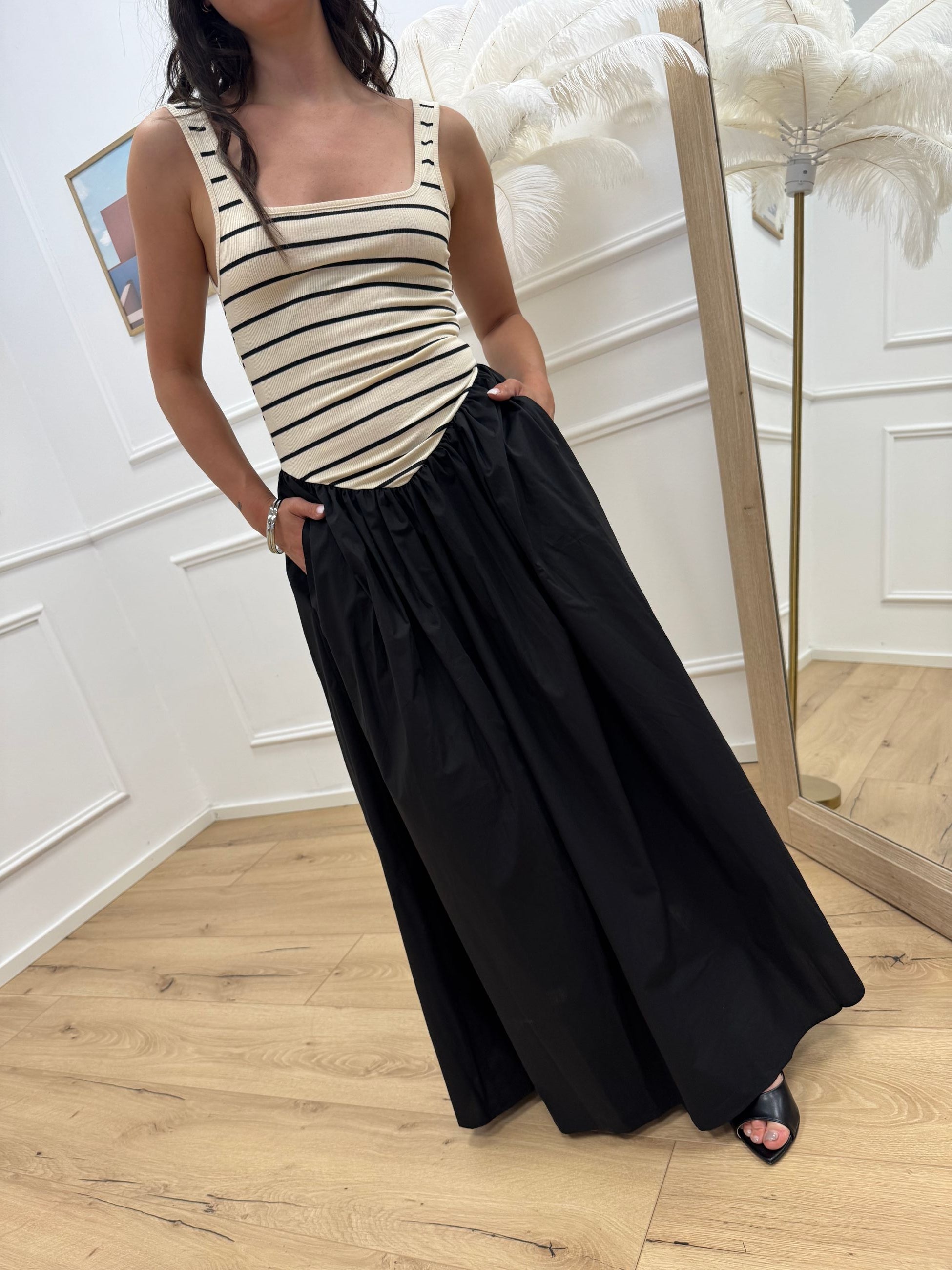 Vestito Dolly rigato panna e nero - Vicolo