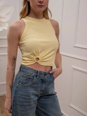 Canotta crop giallo con anello - Vicolo