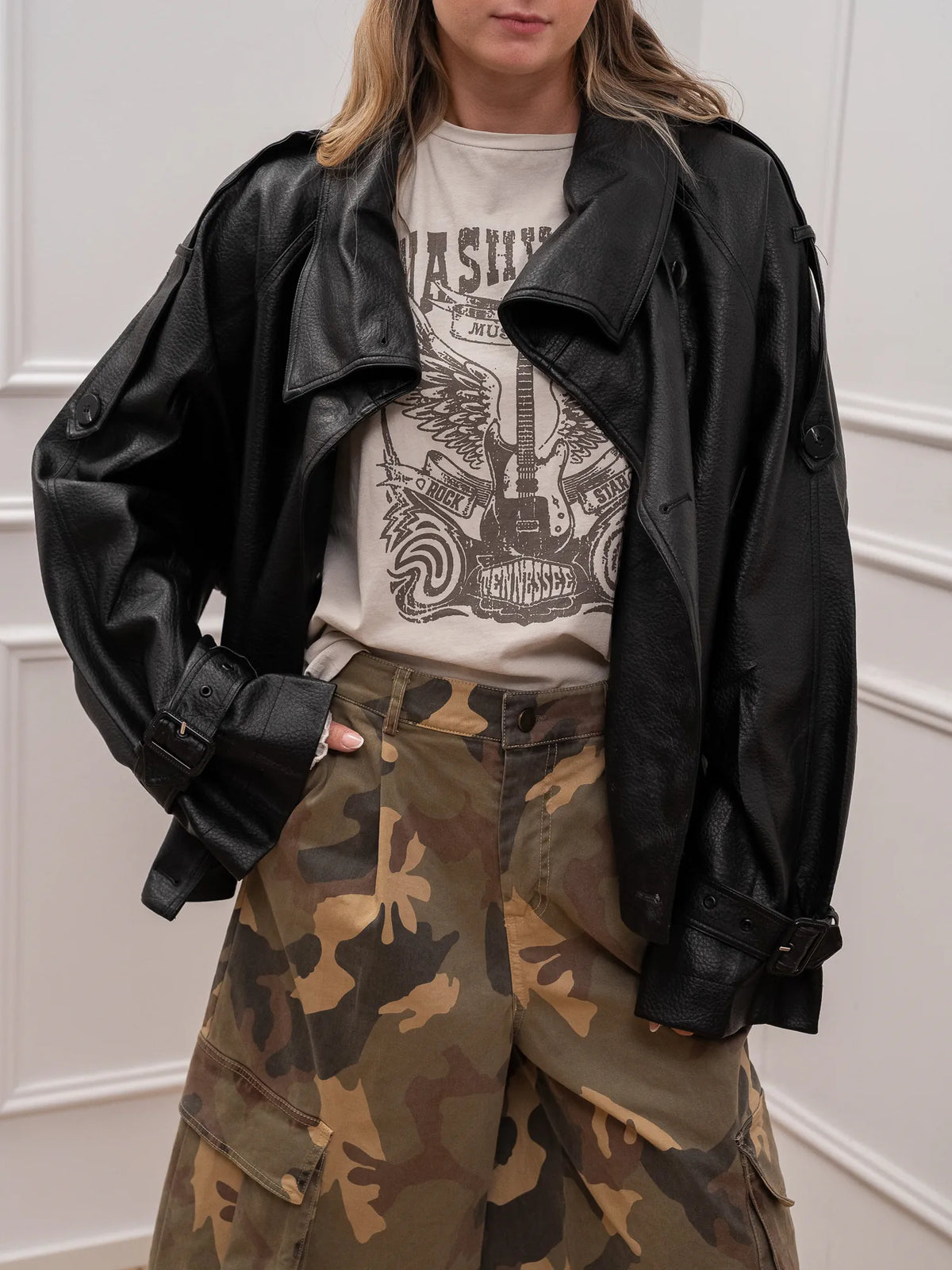 Bomber Belted in ecopelle martellata - HaveOne