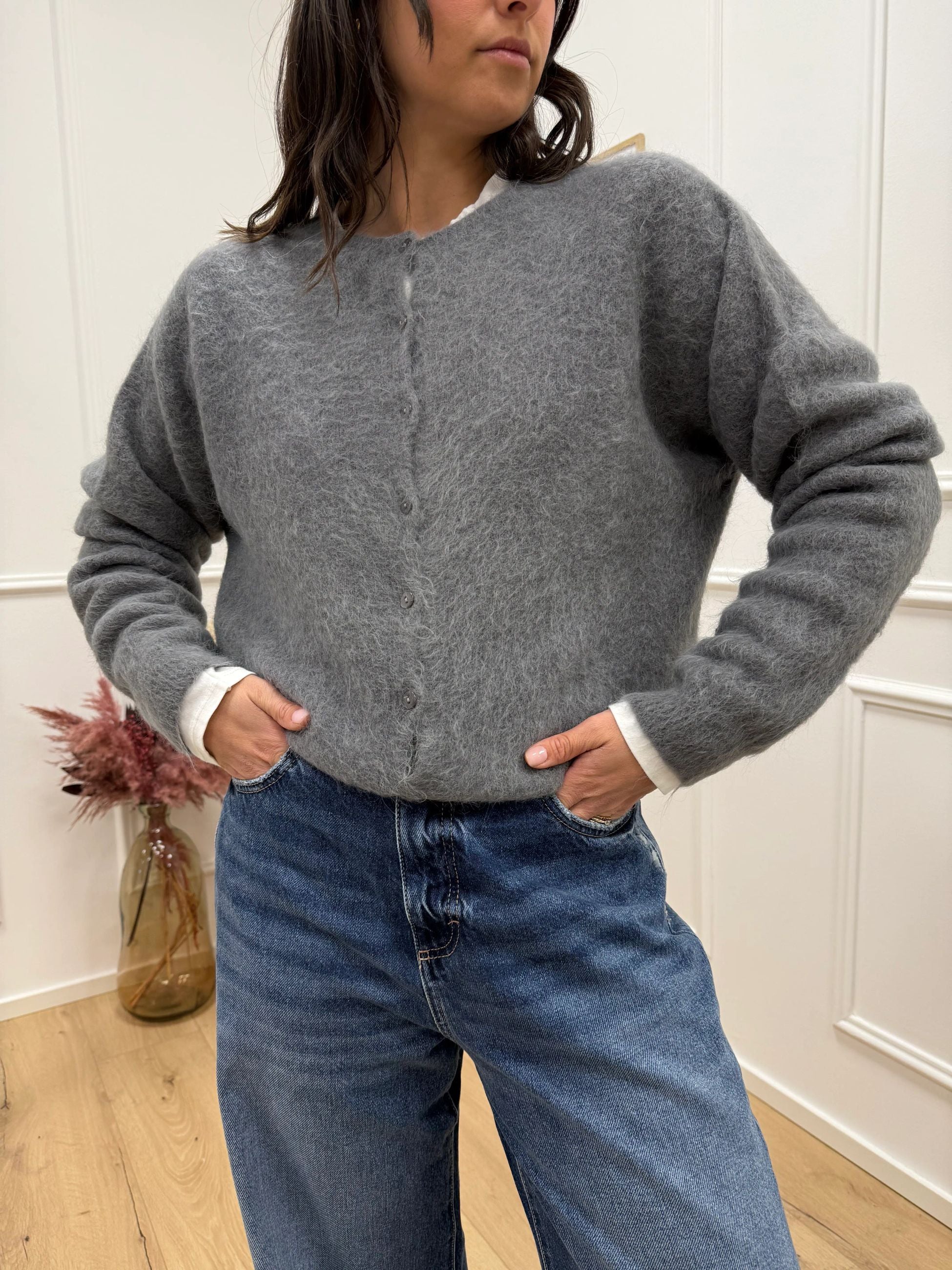 Cardigan soffice grigio in alpaca - Kontatto