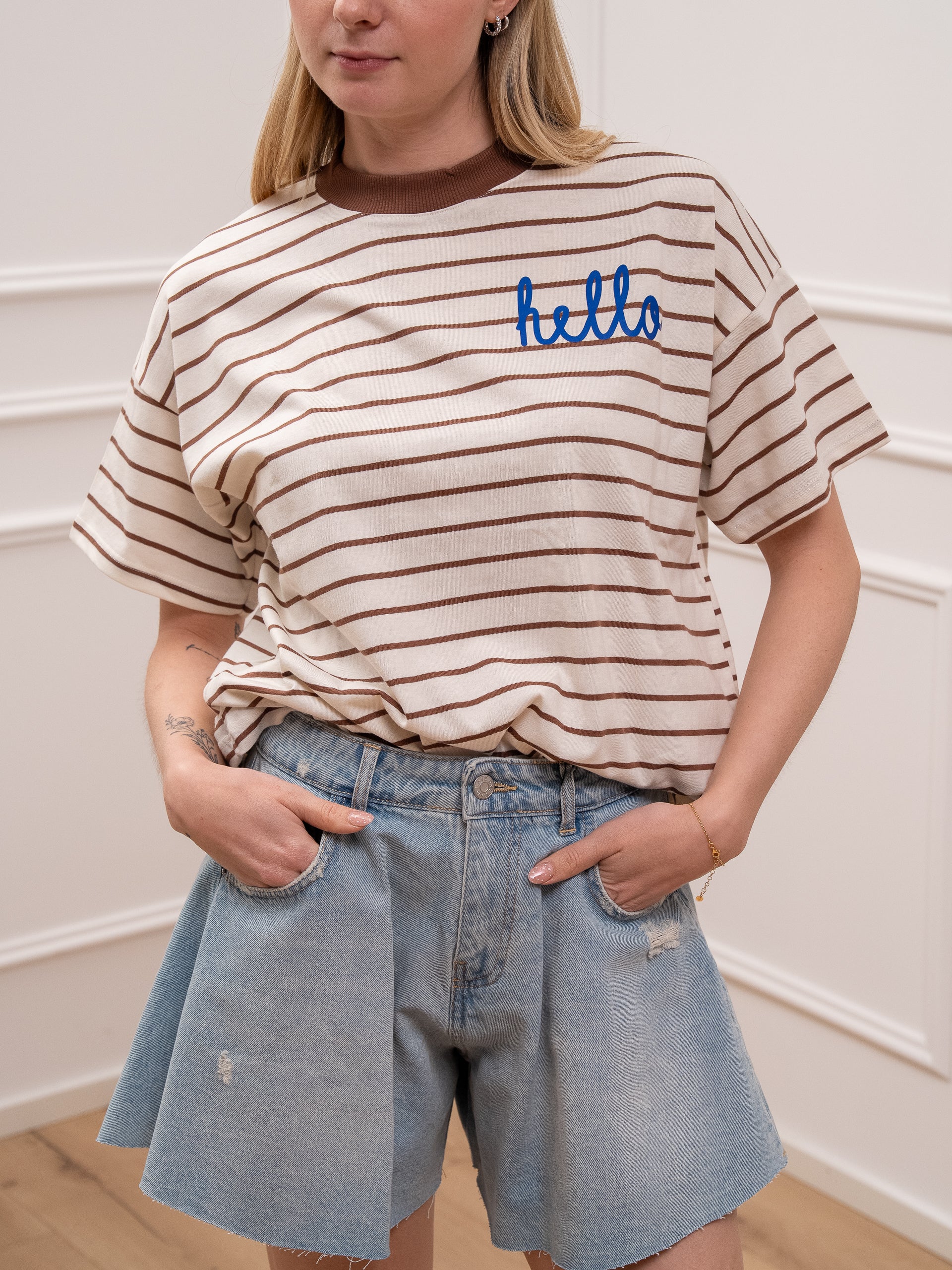 T shirt "hello" riga tabacco - Vicolo