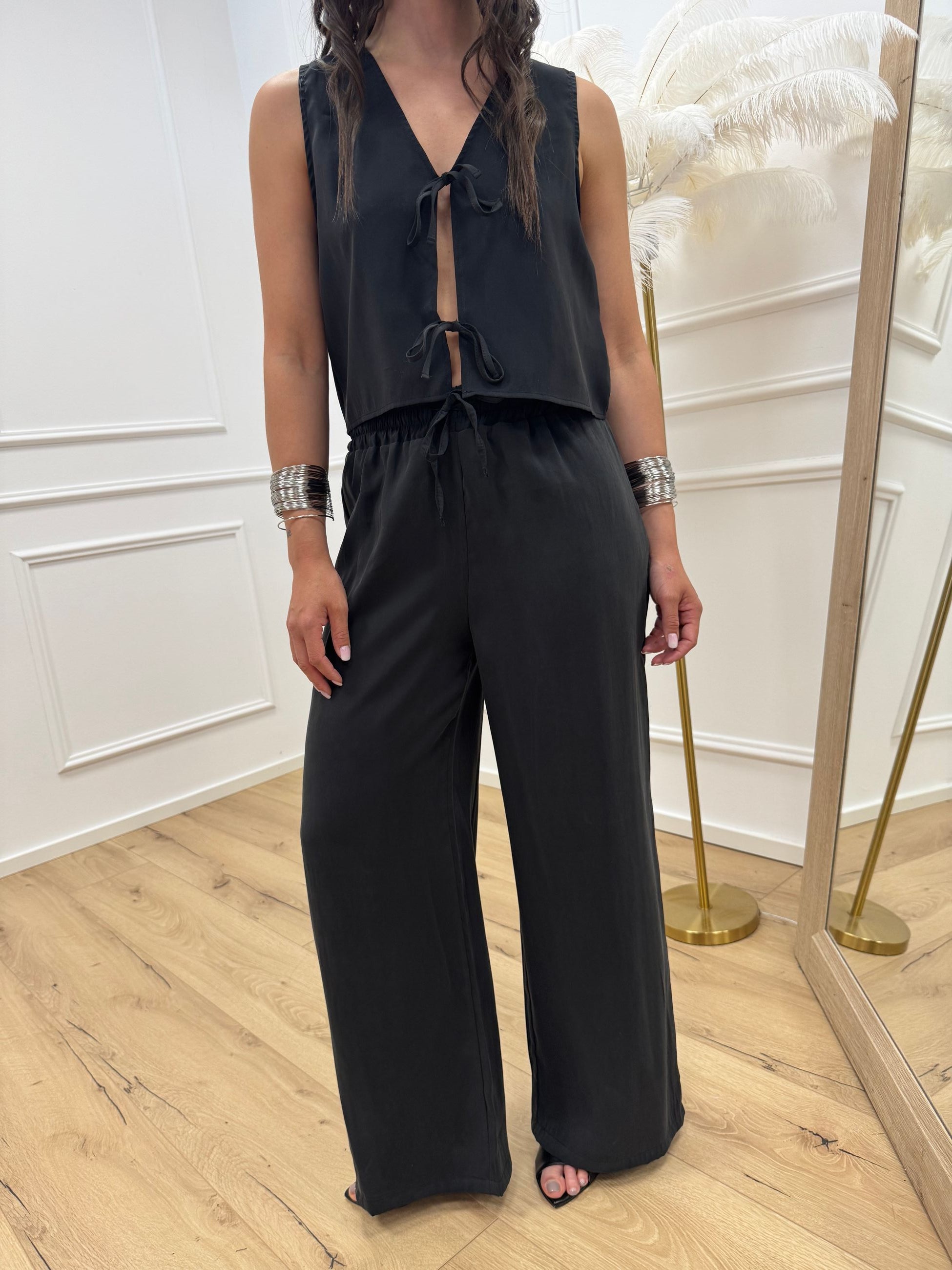 Set coordinato gilet e pantaloni nero - HaveOne