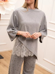T shirt grigia taglio asimmetrico e pizzo bianco - HaveOne