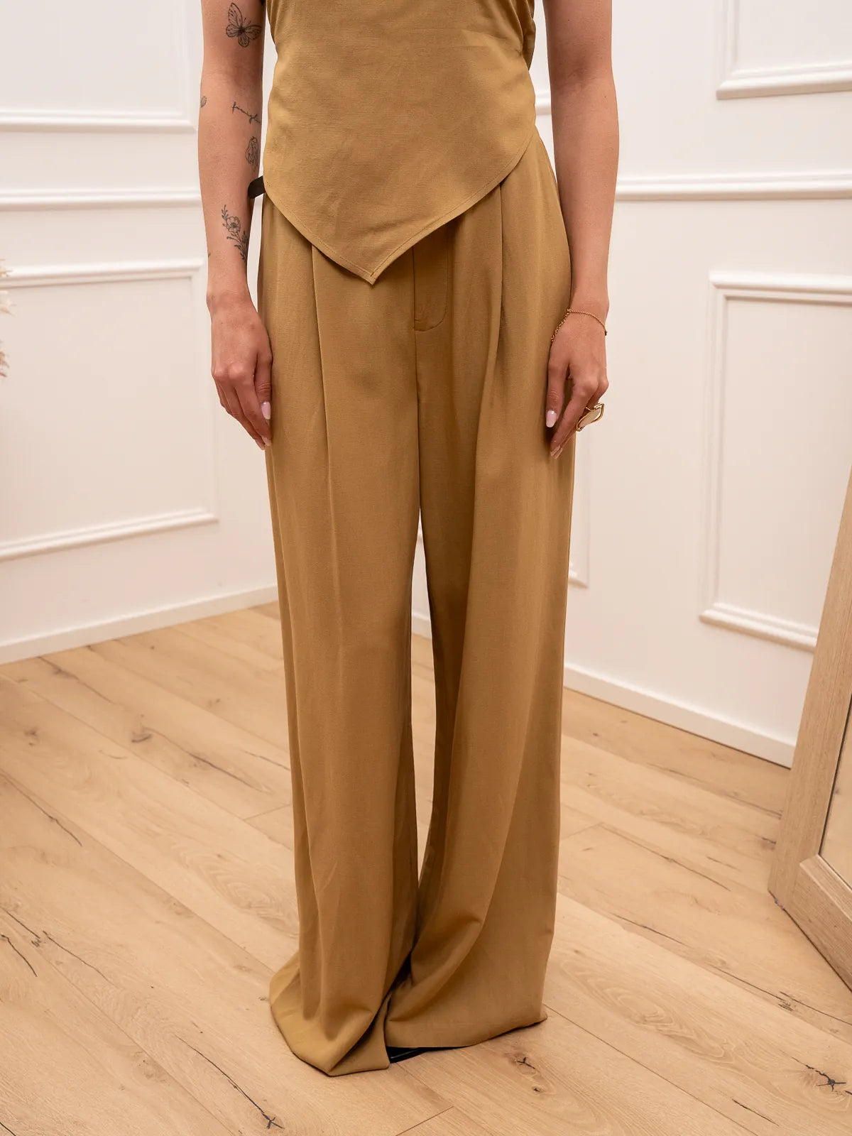 Pantaloni Bandita deserto con pinces - HaveOne