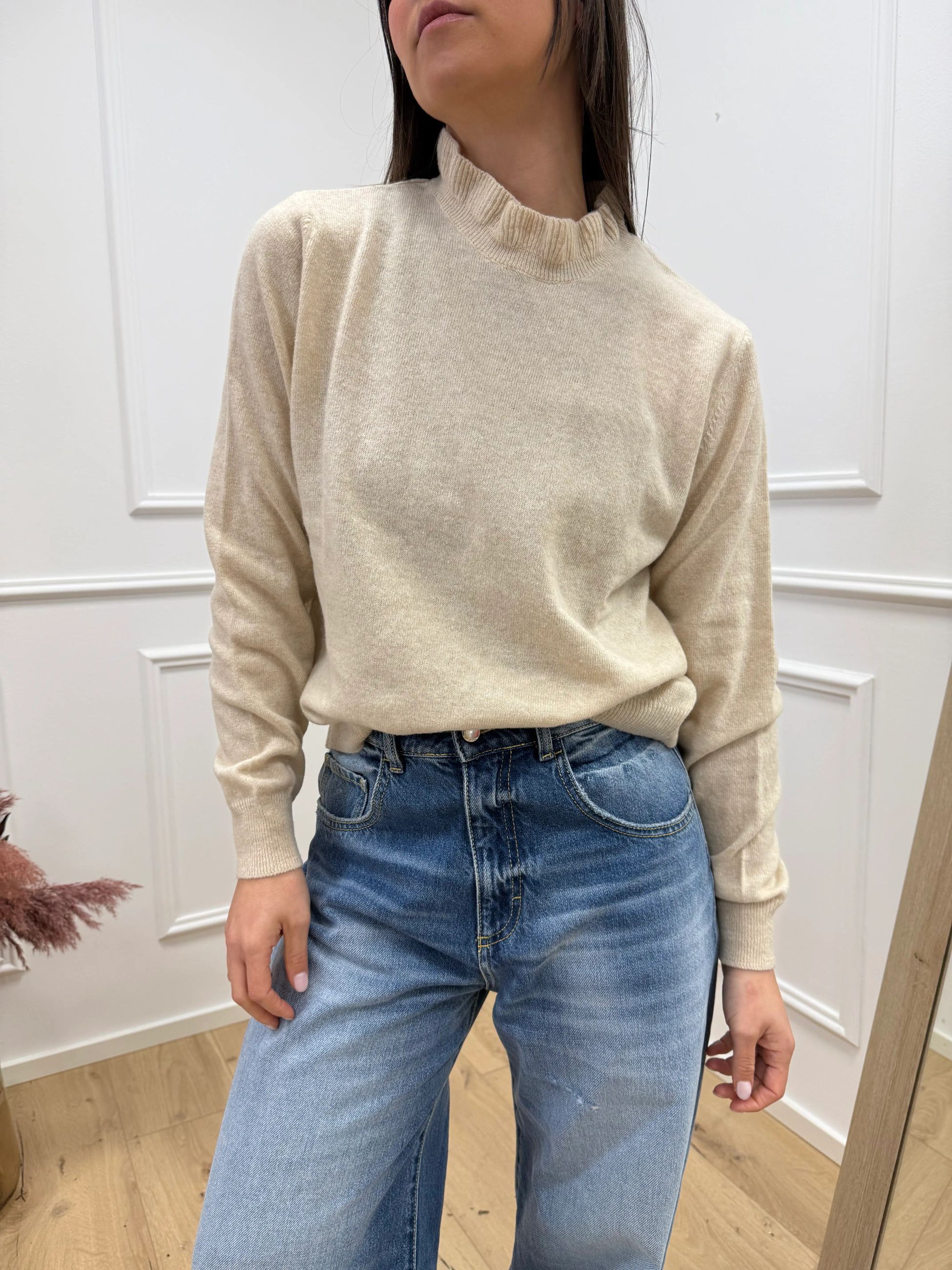 Maglia collo rouches beige 80% lana - HaveOne