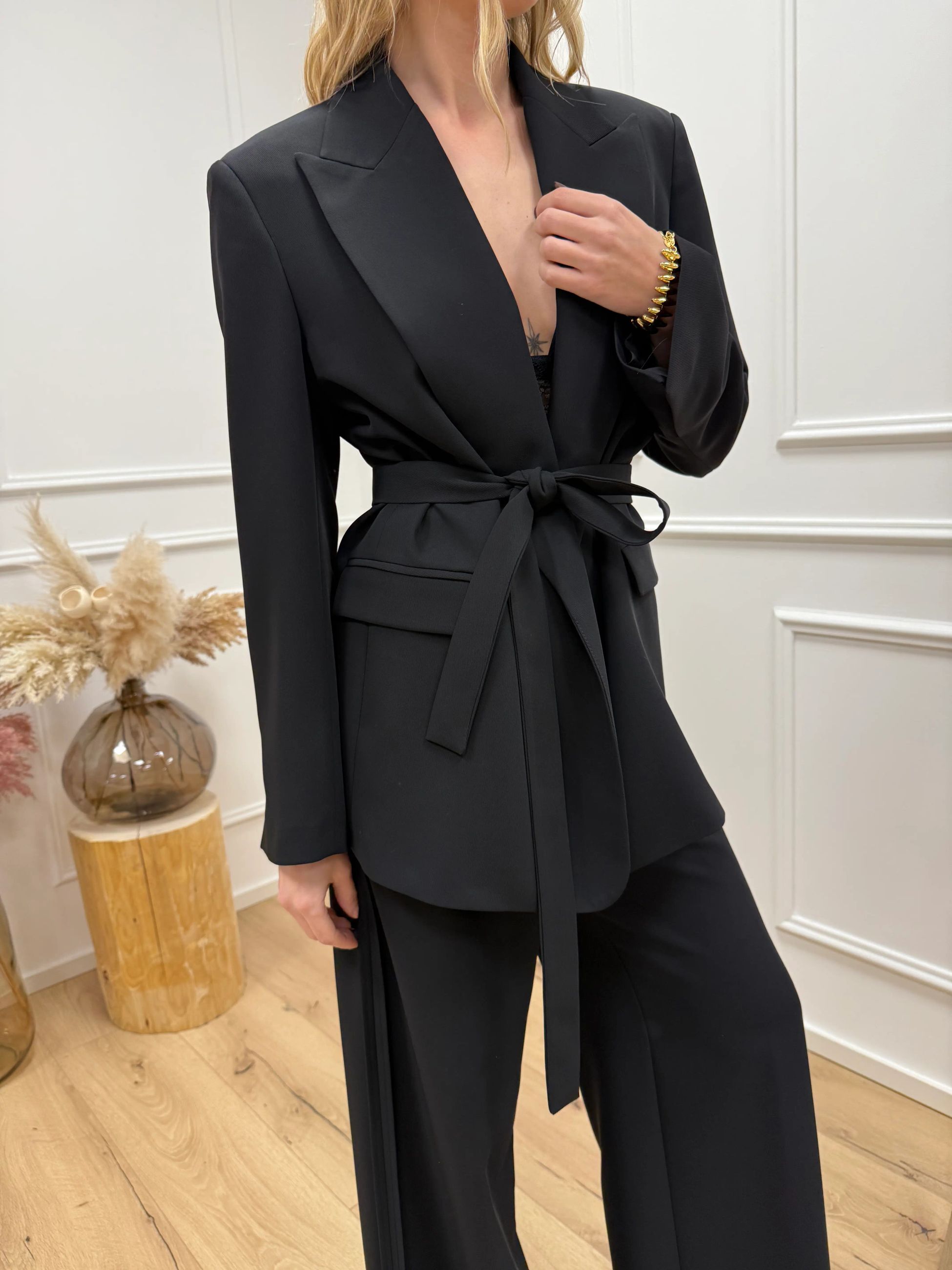 Giacca nera sartoriale con fusciacca - Vicolo